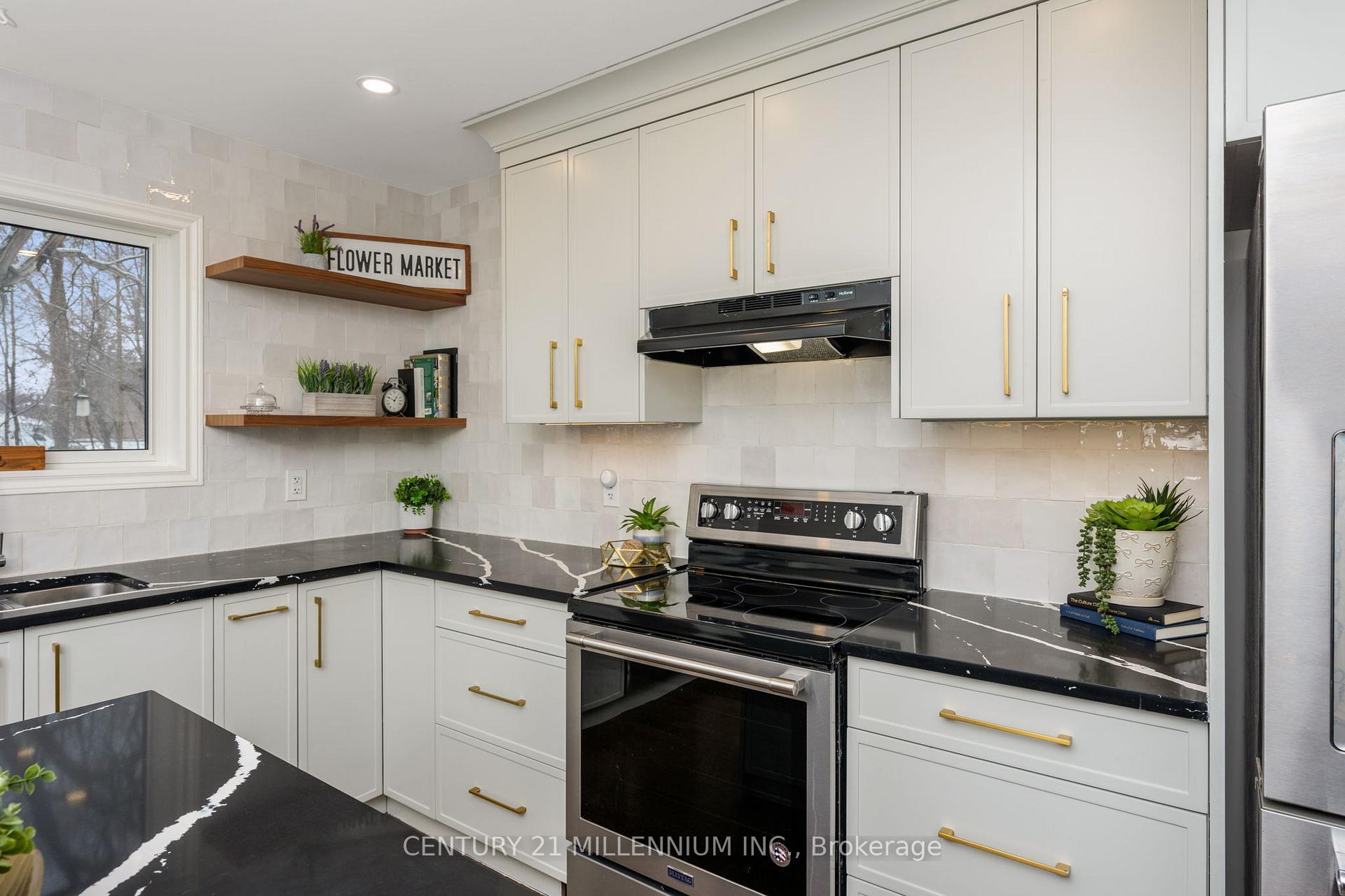 Photo 19 of 25 Davenport Crescent, Brampton, Southgate — HOMEH