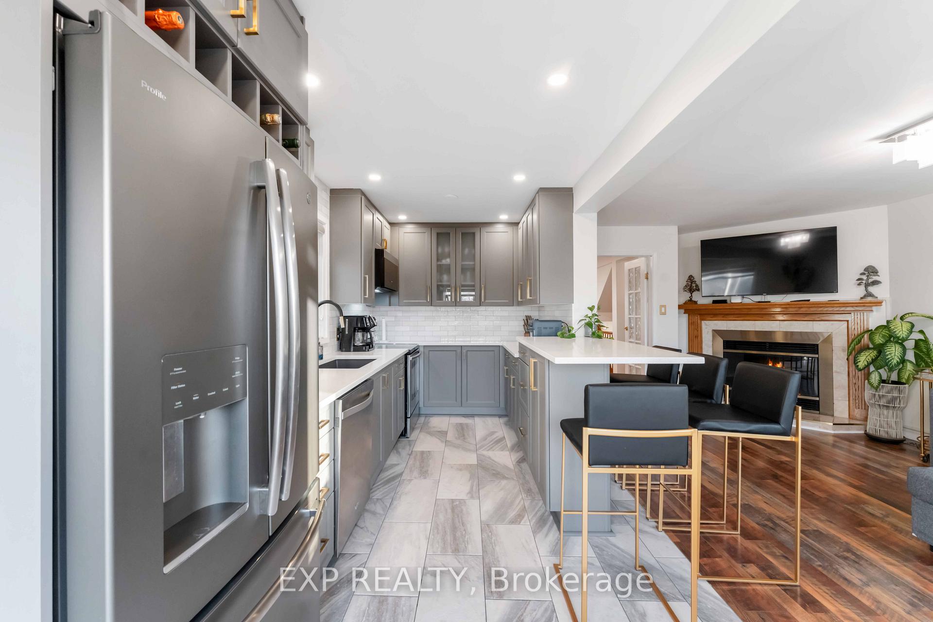 Photo 11 of 143 Woodgate Way, Ottawa, Barrhaven - Longfields — HOMEH