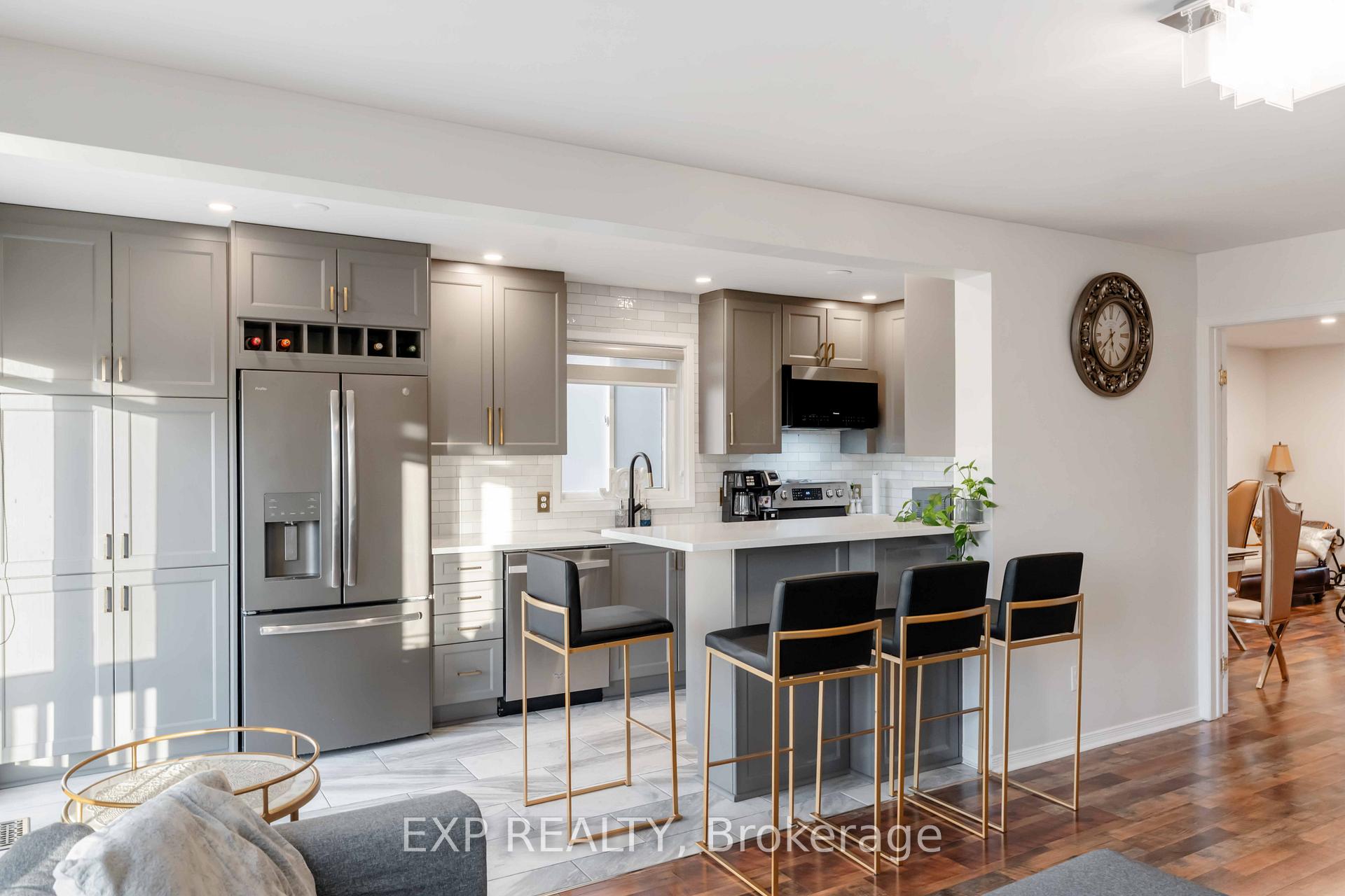 Photo 14 of 143 Woodgate Way, Ottawa, Barrhaven - Longfields — HOMEH