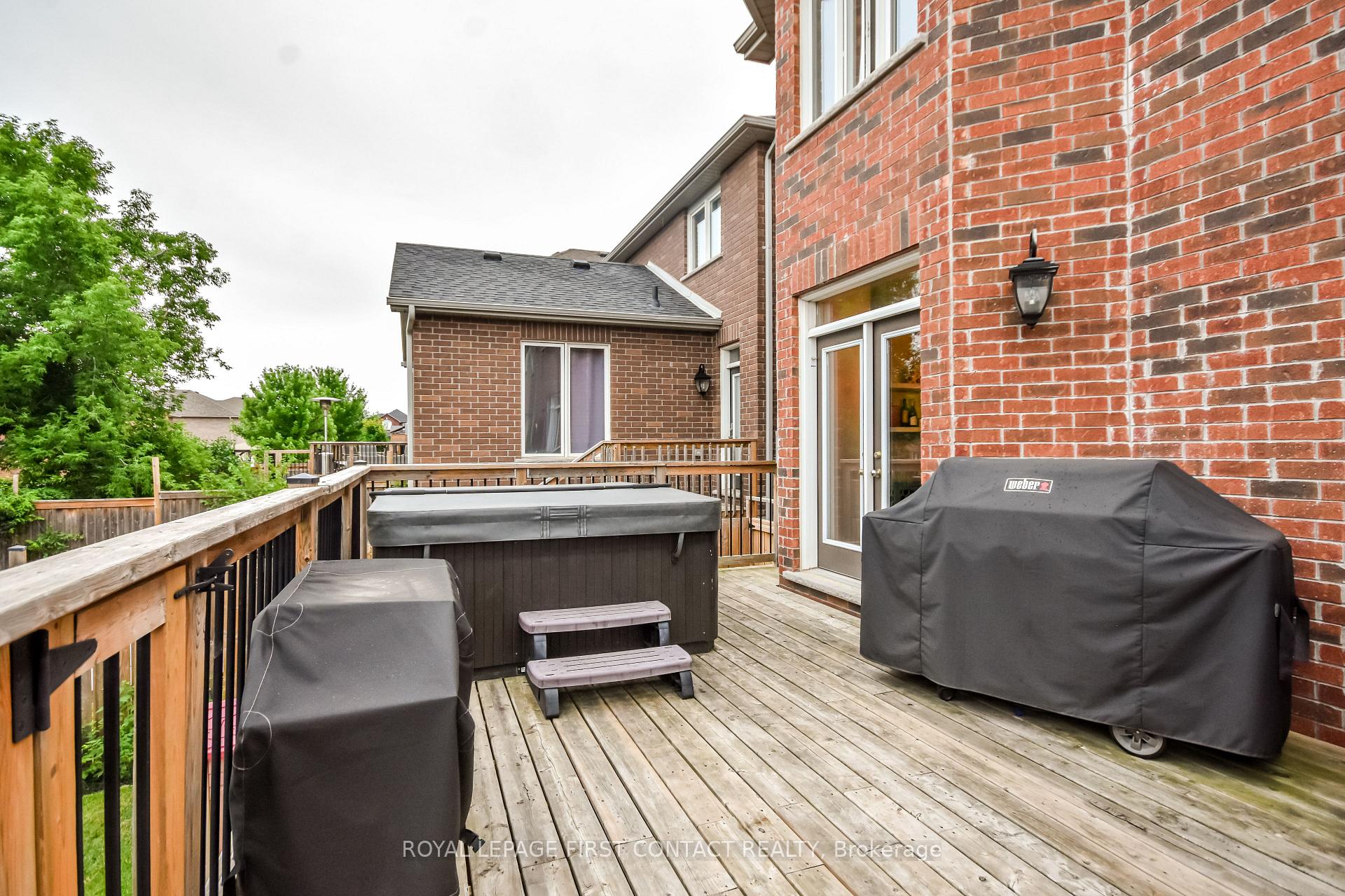 Photo 38 of 40 Booth Lane, Barrie, Painswick South — HOMEH