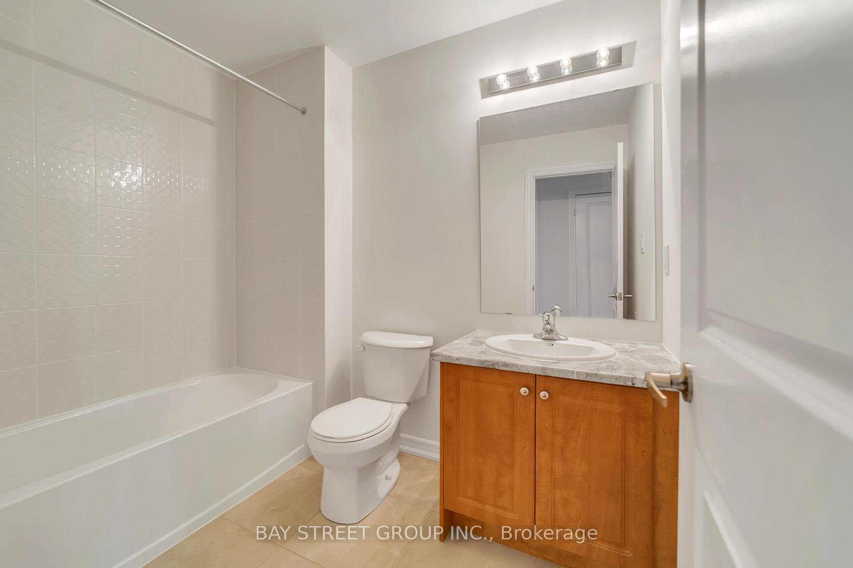 Photo 31 of 10 Prudhoe Terrace, Barrie, Rural Barrie Southeast — HOMEH