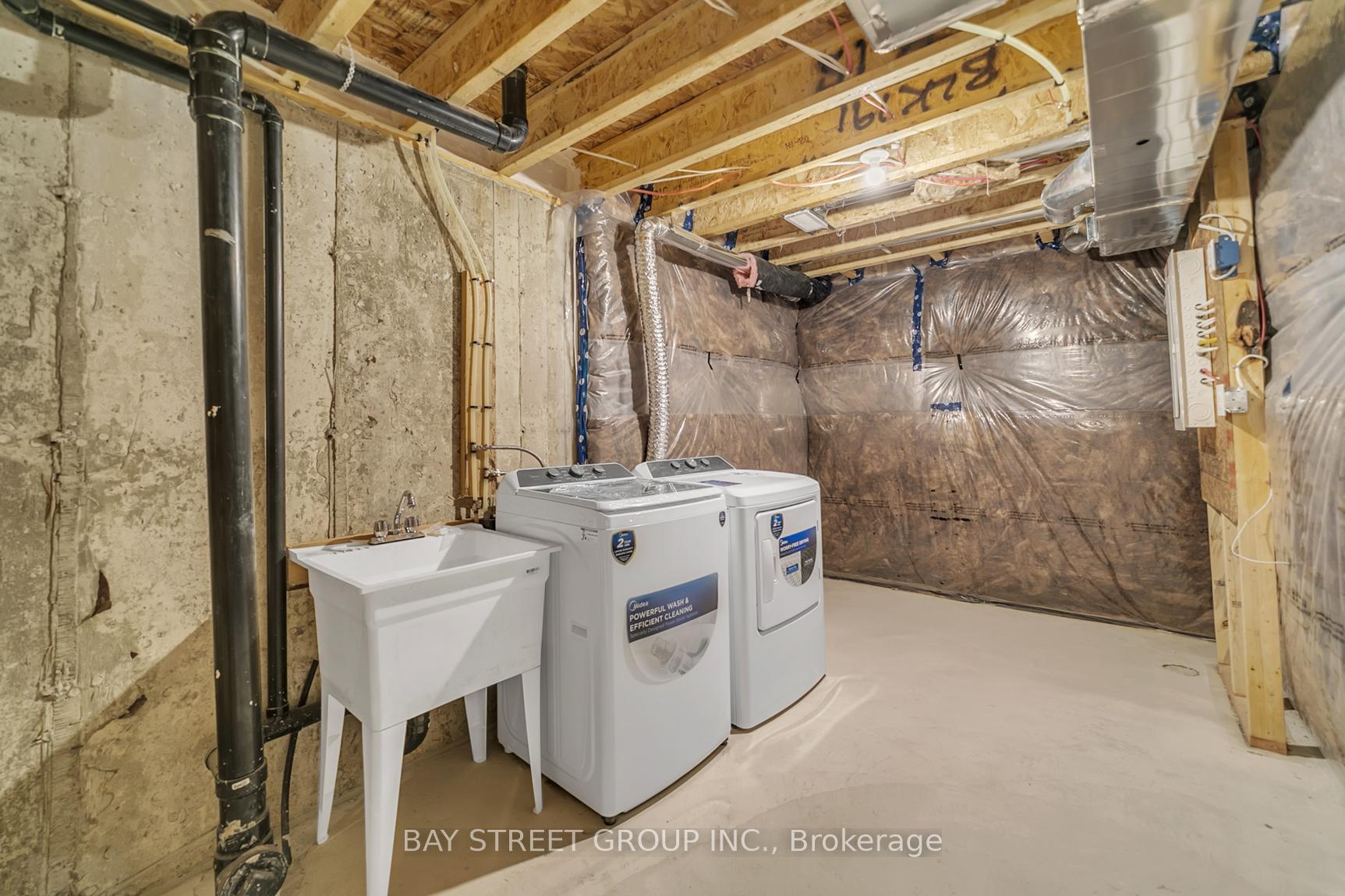 Photo 40 of 10 Prudhoe Terrace, Barrie, Rural Barrie Southeast — HOMEH