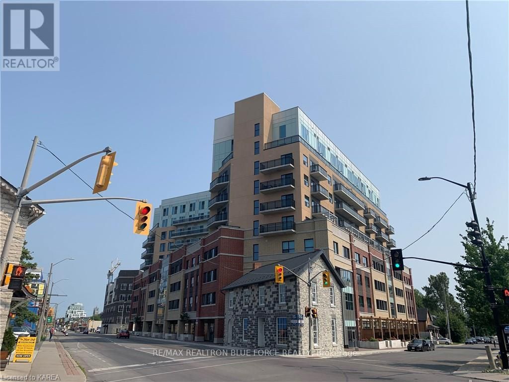Front of Unit 722, 652 Princess Street