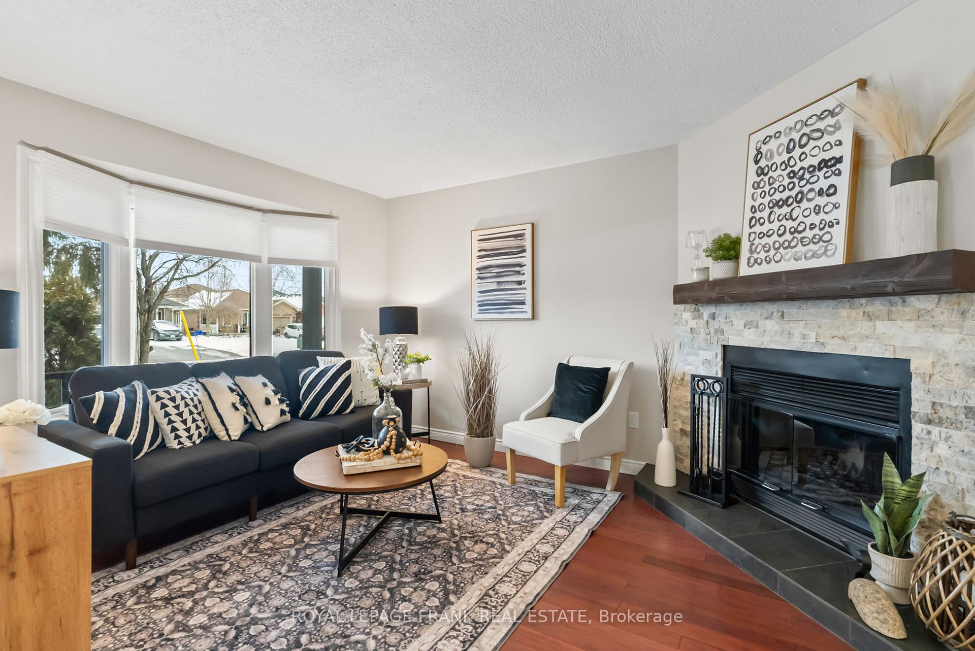 Photo 4 of 2486 Prestonvale Road, Clarington, Courtice — HOMEH