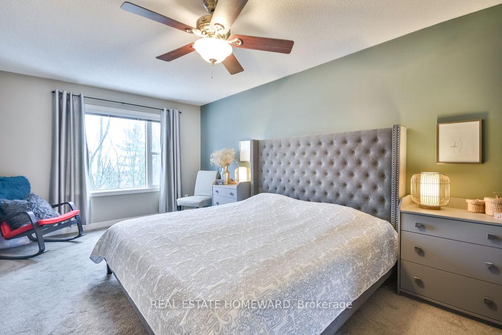 Photo 21 of 91 Browning Trail, Barrie, Letitia Heights — HOMEH