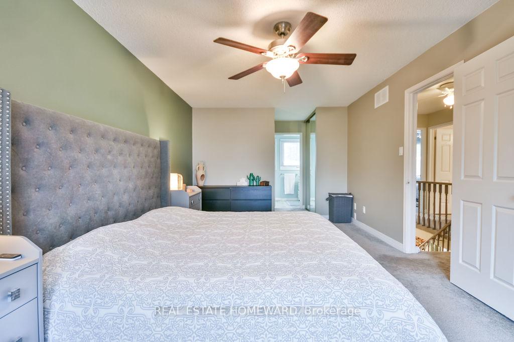 Photo 22 of 91 Browning Trail, Barrie, Letitia Heights — HOMEH