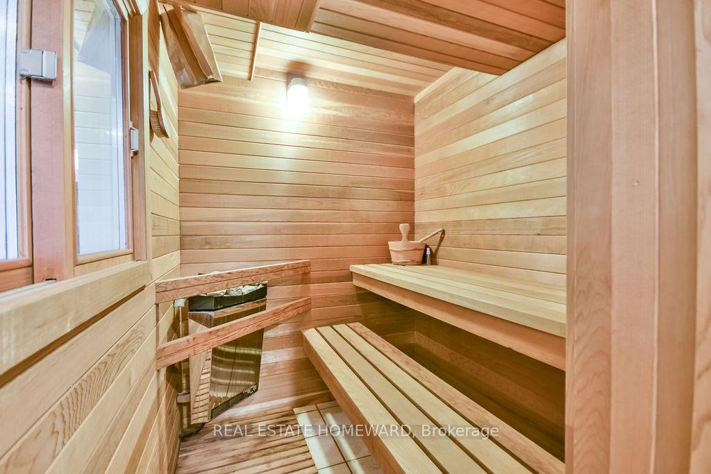 Photo 35 of 91 Browning Trail, Barrie, Letitia Heights — HOMEH