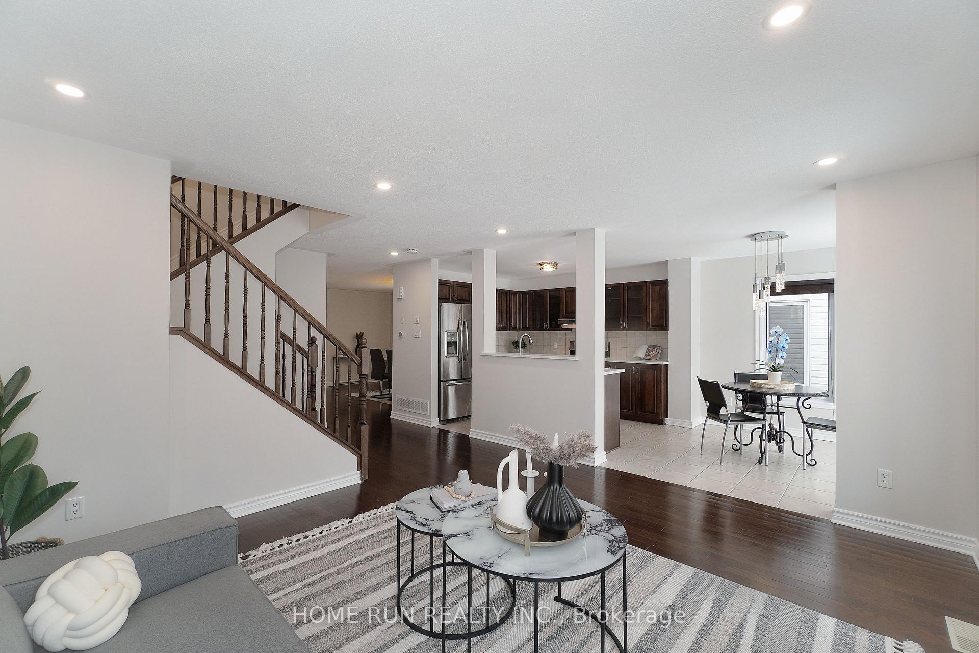 Photo 5 of 612 Paul Metivier Drive, Ottawa, Barrhaven - Strandherd — HOMEH