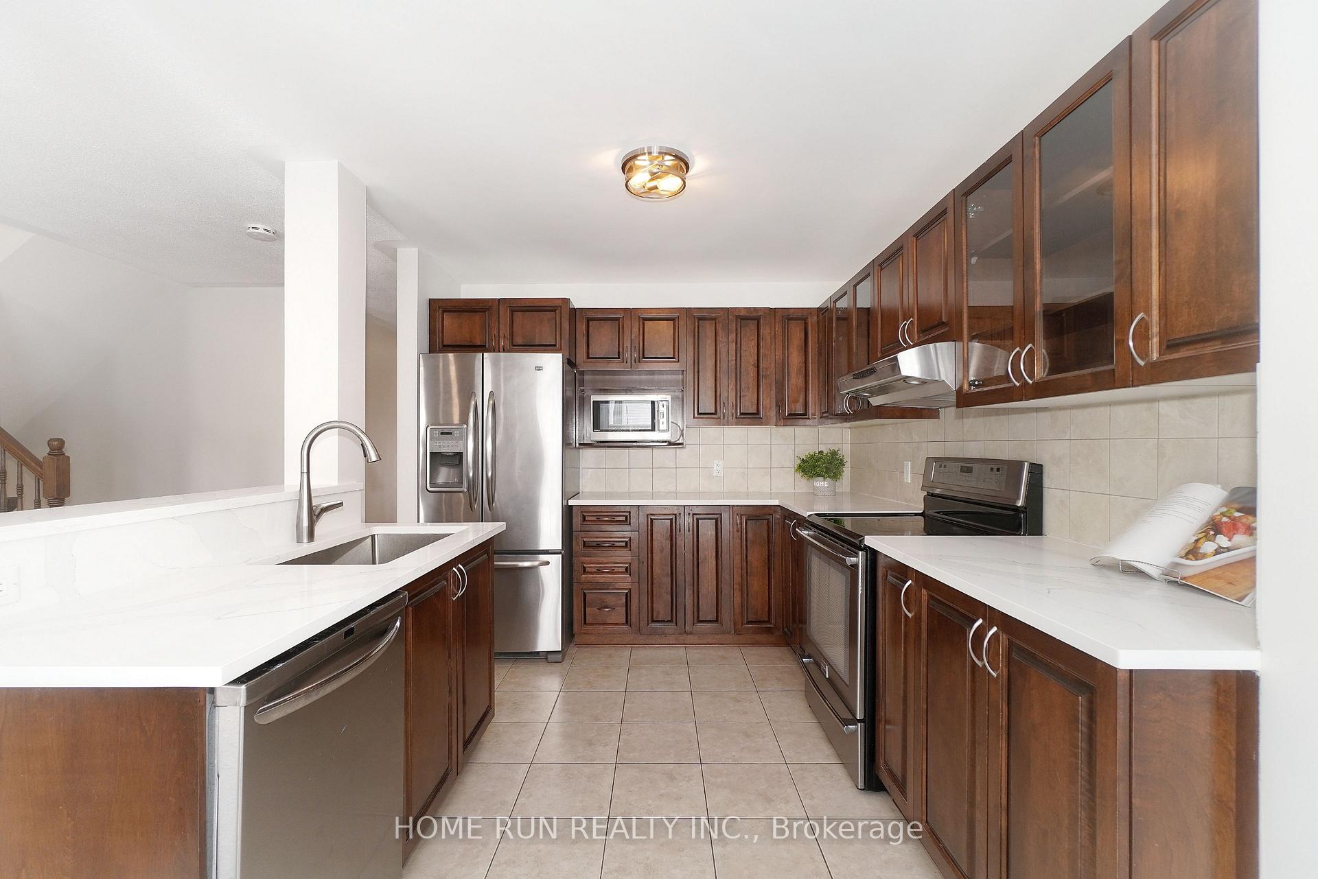 Photo 11 of 612 Paul Metivier Drive, Ottawa, Barrhaven - Strandherd — HOMEH