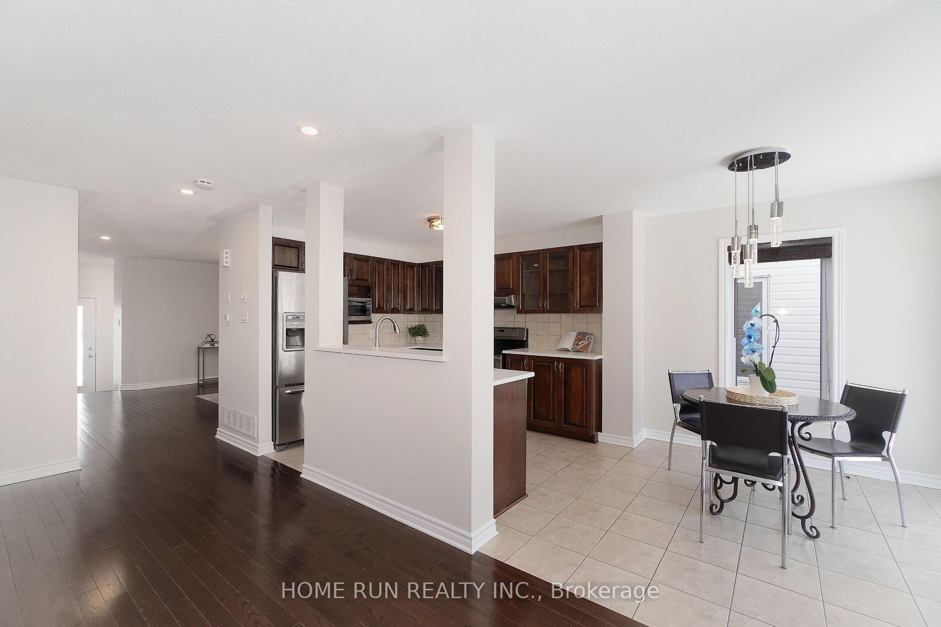 Photo 13 of 612 Paul Metivier Drive, Ottawa, Barrhaven - Strandherd — HOMEH