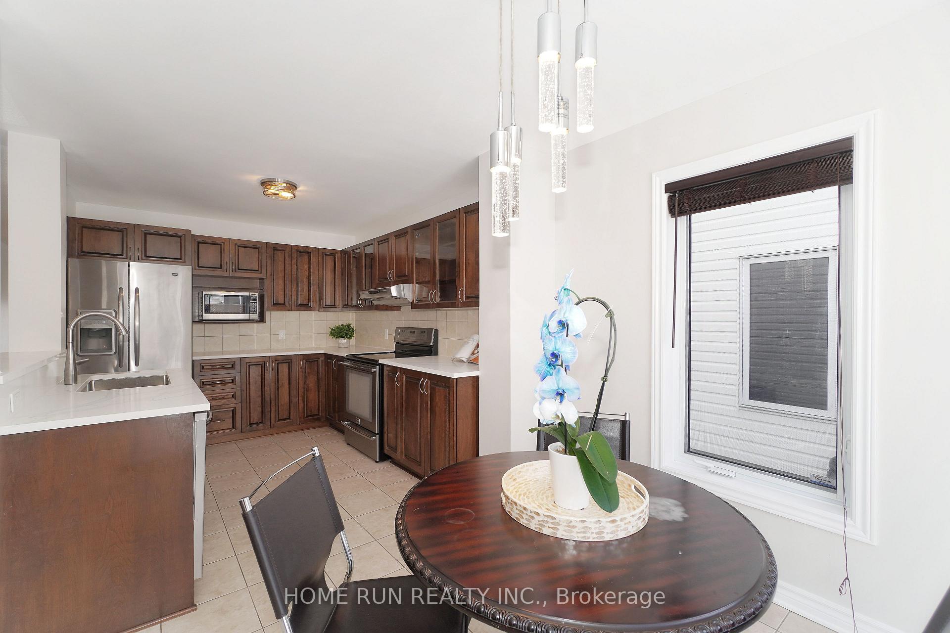 Photo 18 of 612 Paul Metivier Drive, Ottawa, Barrhaven - Strandherd — HOMEH