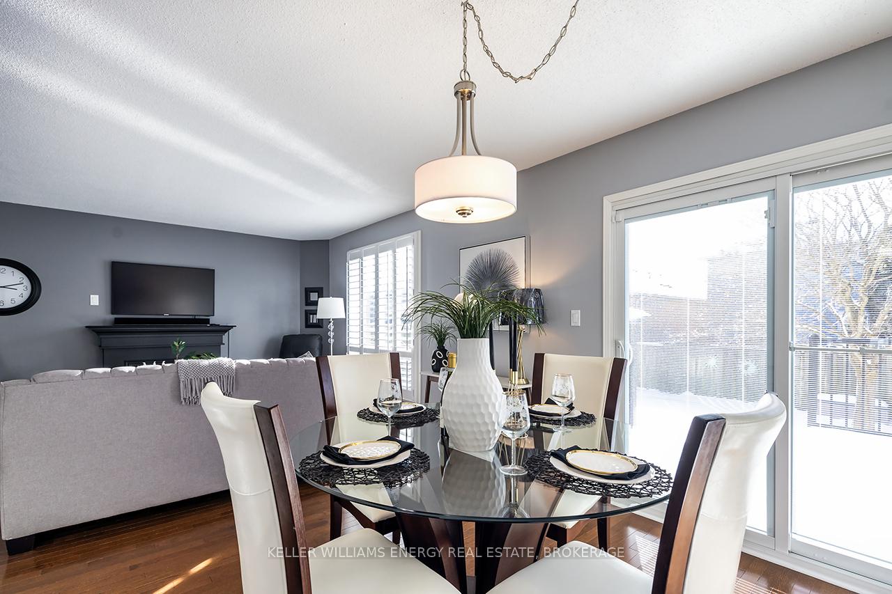 Photo 15 of 71 Short Crescent, Clarington, Courtice — HOMEH