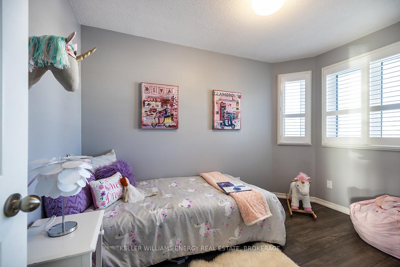 Photo 29 of 71 Short Crescent, Clarington, Courtice — HOMEH