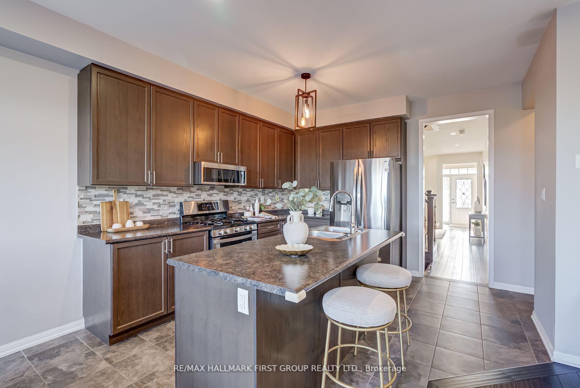 Photo 9 of 101 Hurst Drive, Ajax, Northwest Ajax — HOMEH