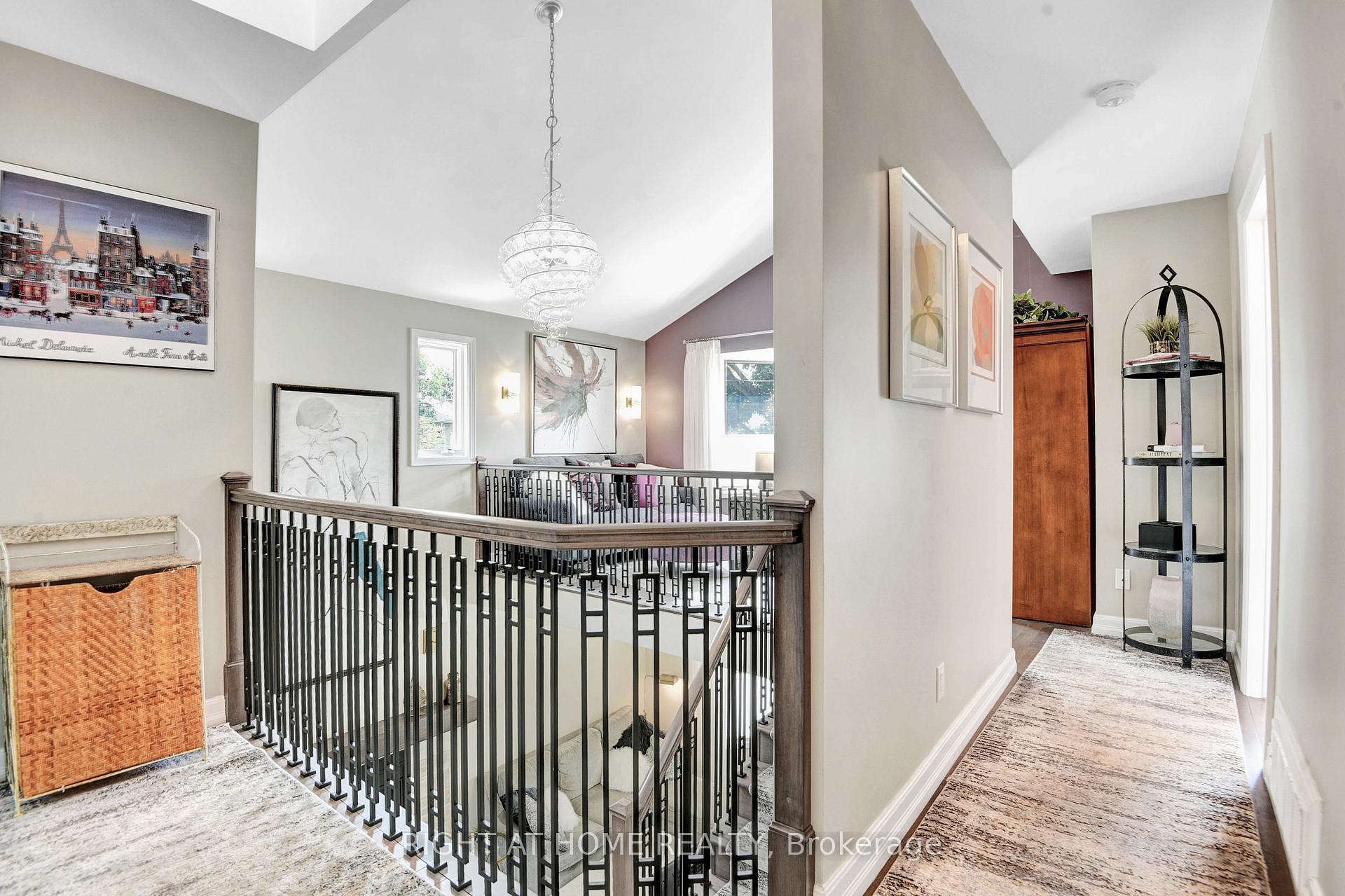 Photo 15 of 55 Aylen Avenue, Ottawa, Woodroffe — HOMEH