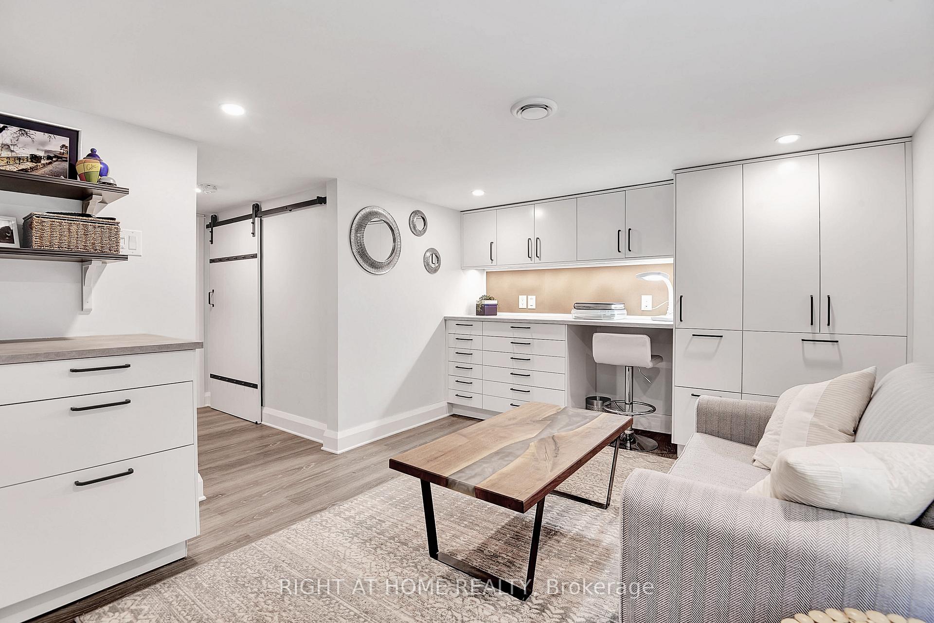 Photo 23 of 55 Aylen Avenue, Ottawa, Woodroffe — HOMEH