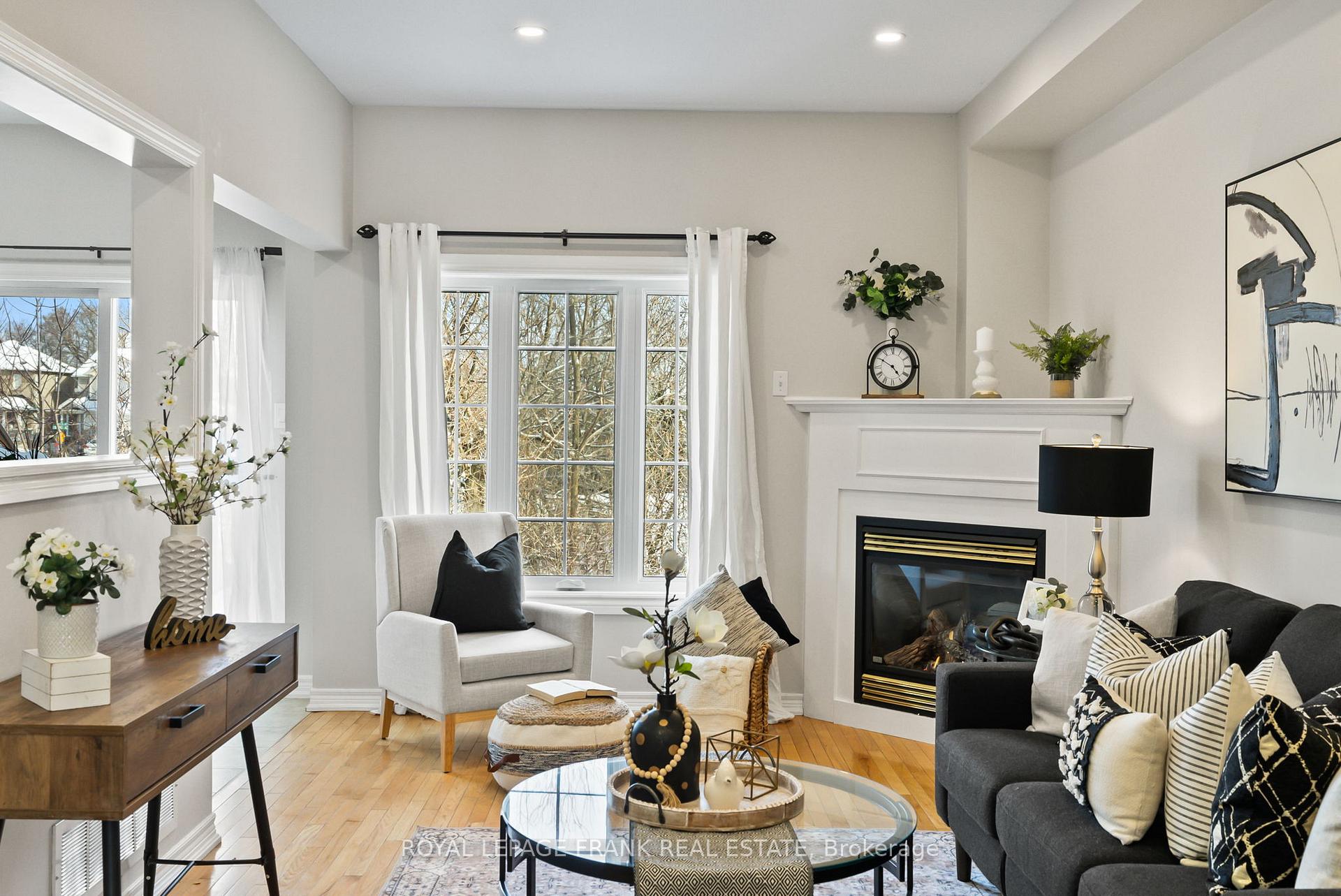 Photo 7 of 3 Taft Place, Clarington, Bowmanville — HOMEH