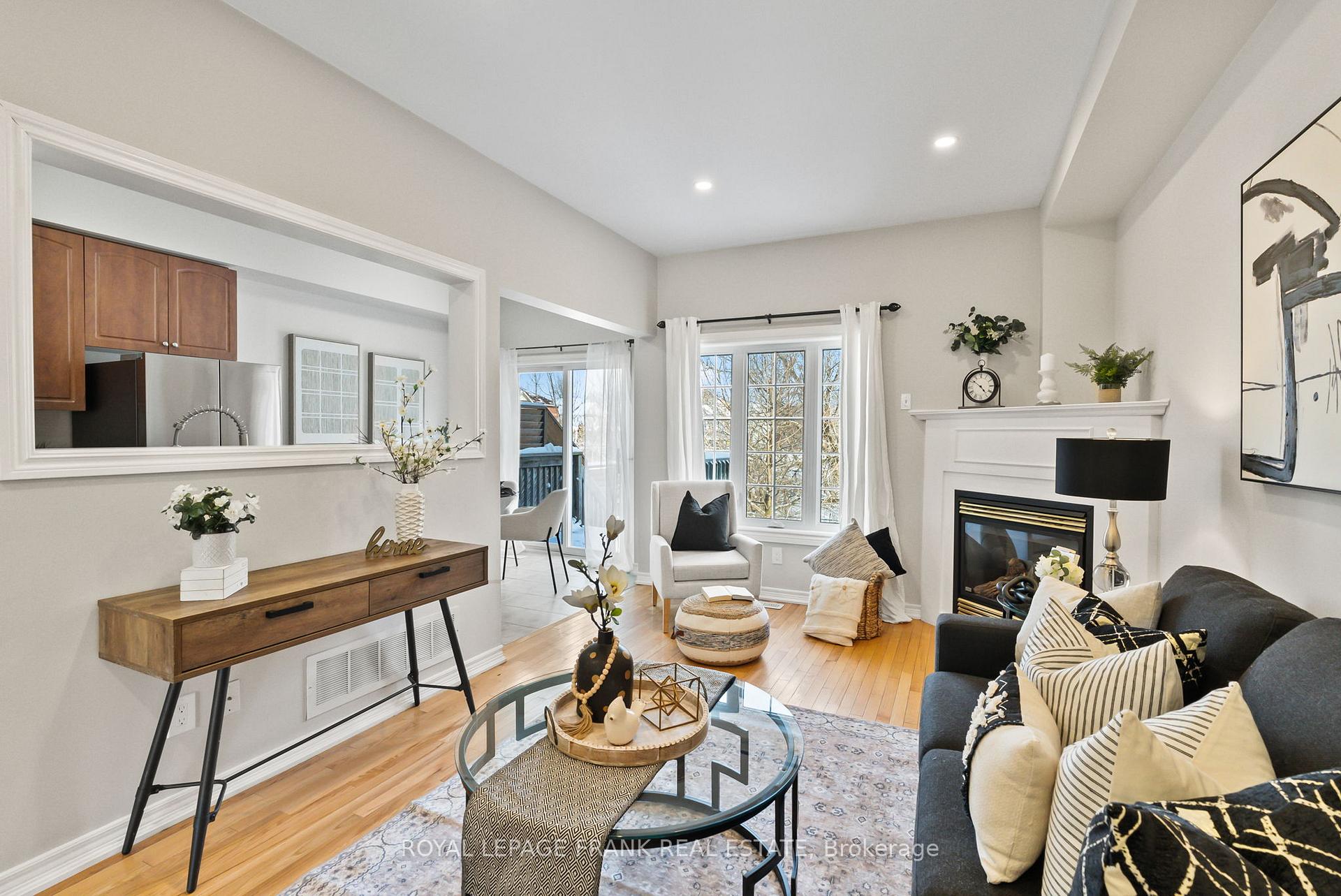 Photo 8 of 3 Taft Place, Clarington, Bowmanville — HOMEH