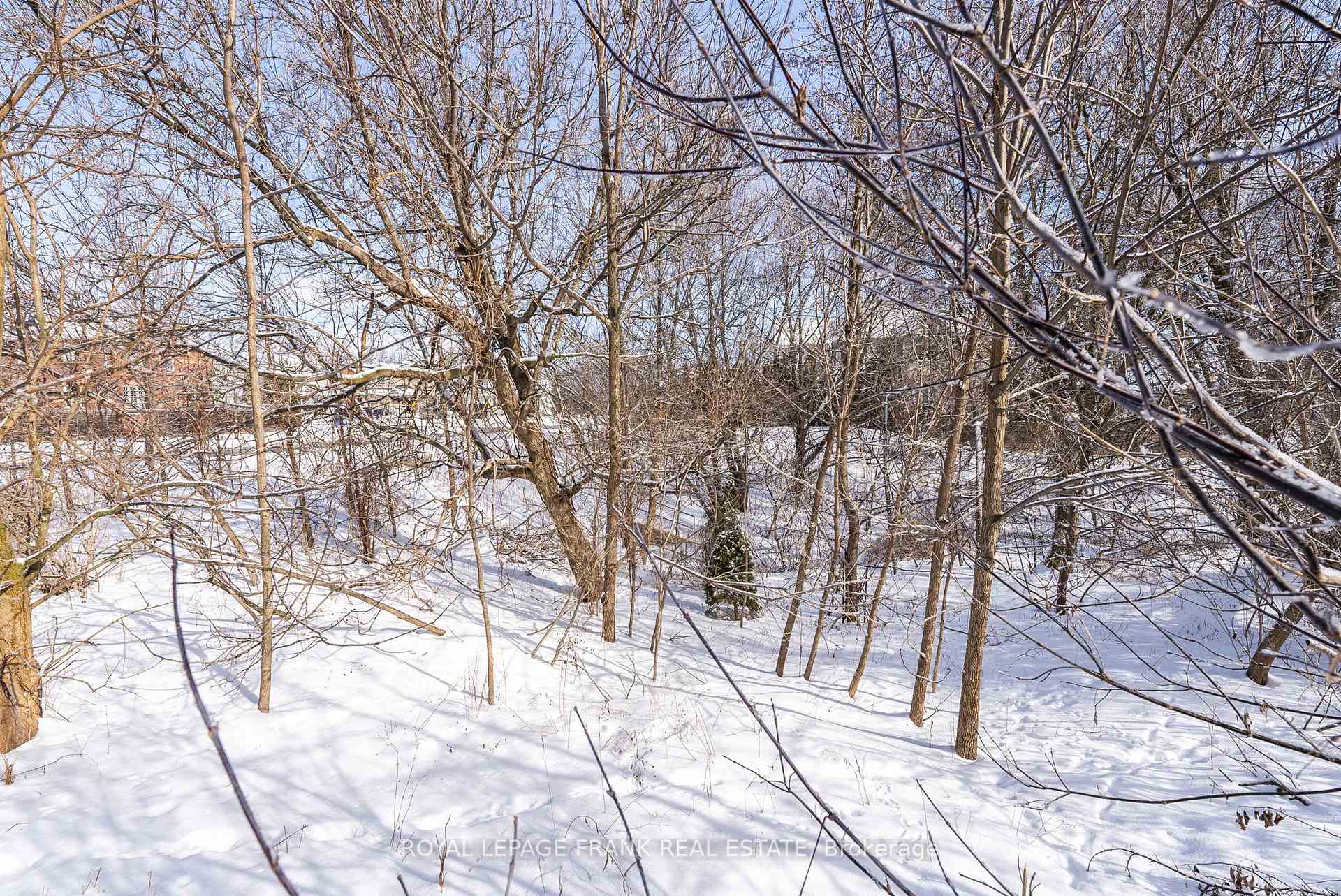 Photo 32 of 3 Taft Place, Clarington, Bowmanville — HOMEH