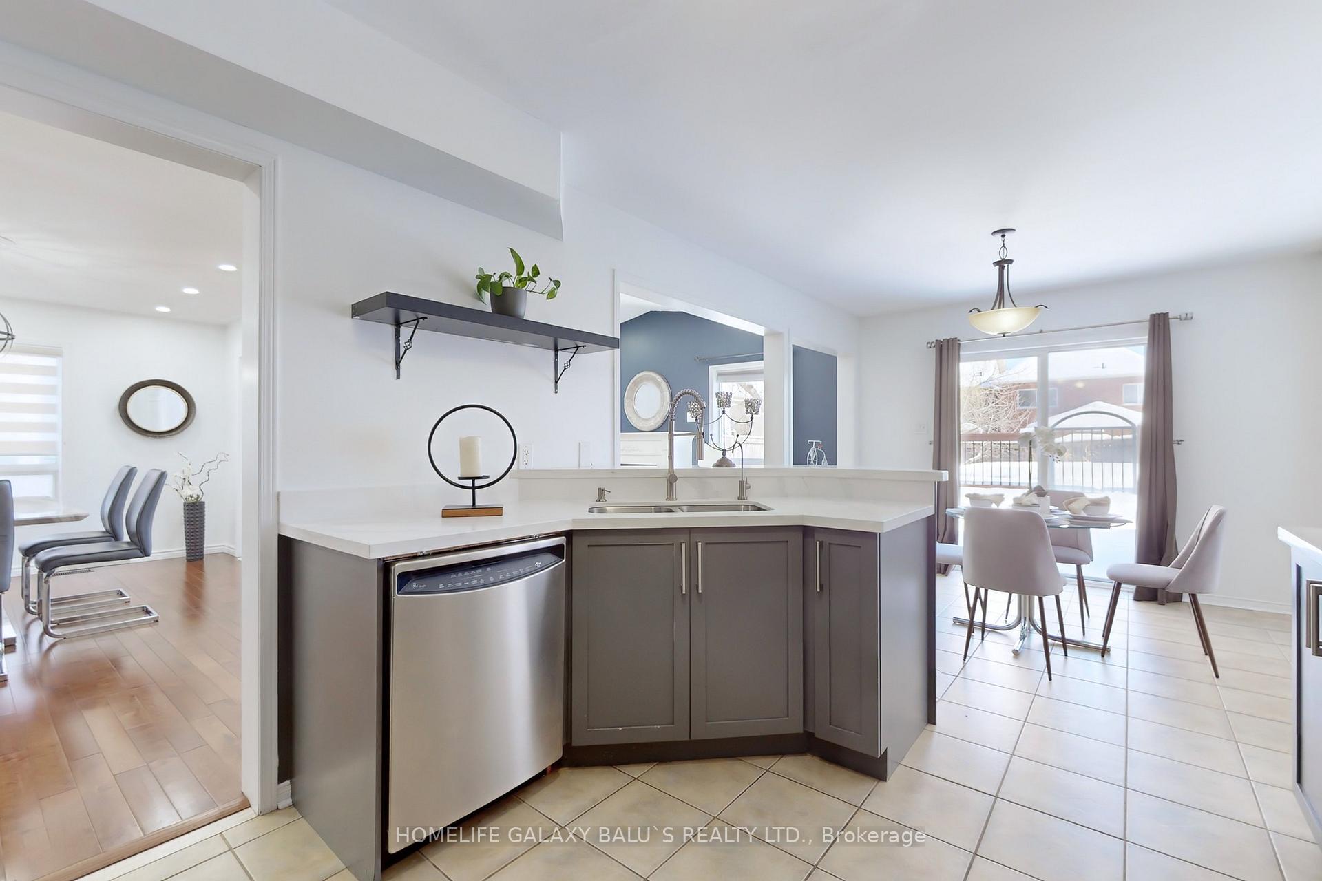 Photo 12 of 19 Cutler Drive, Clarington, Newcastle — HOMEH
