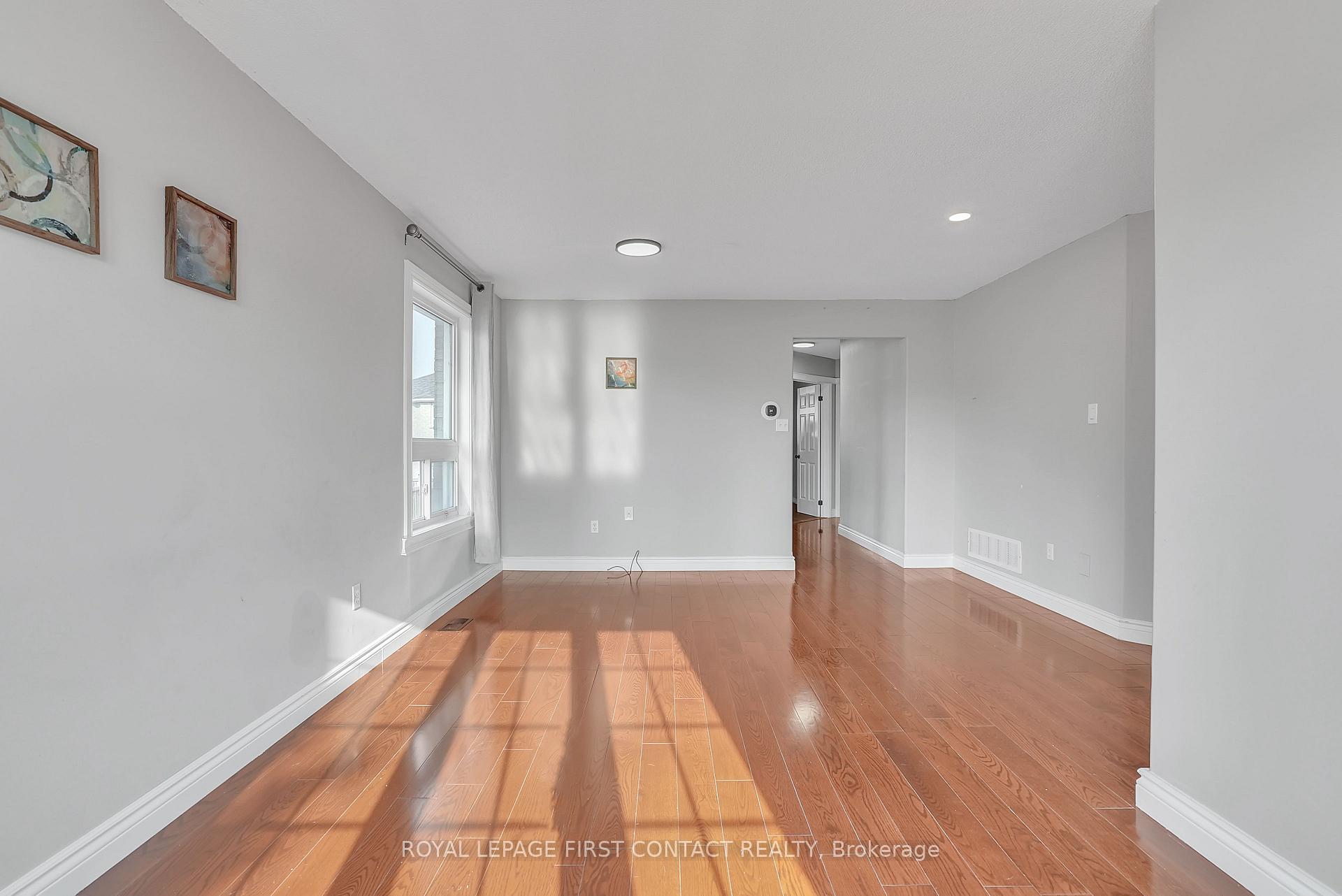 Photo 4 of Unit Upper, 81 Livingstone Street E, Barrie, East Bayfield — HOMEH
