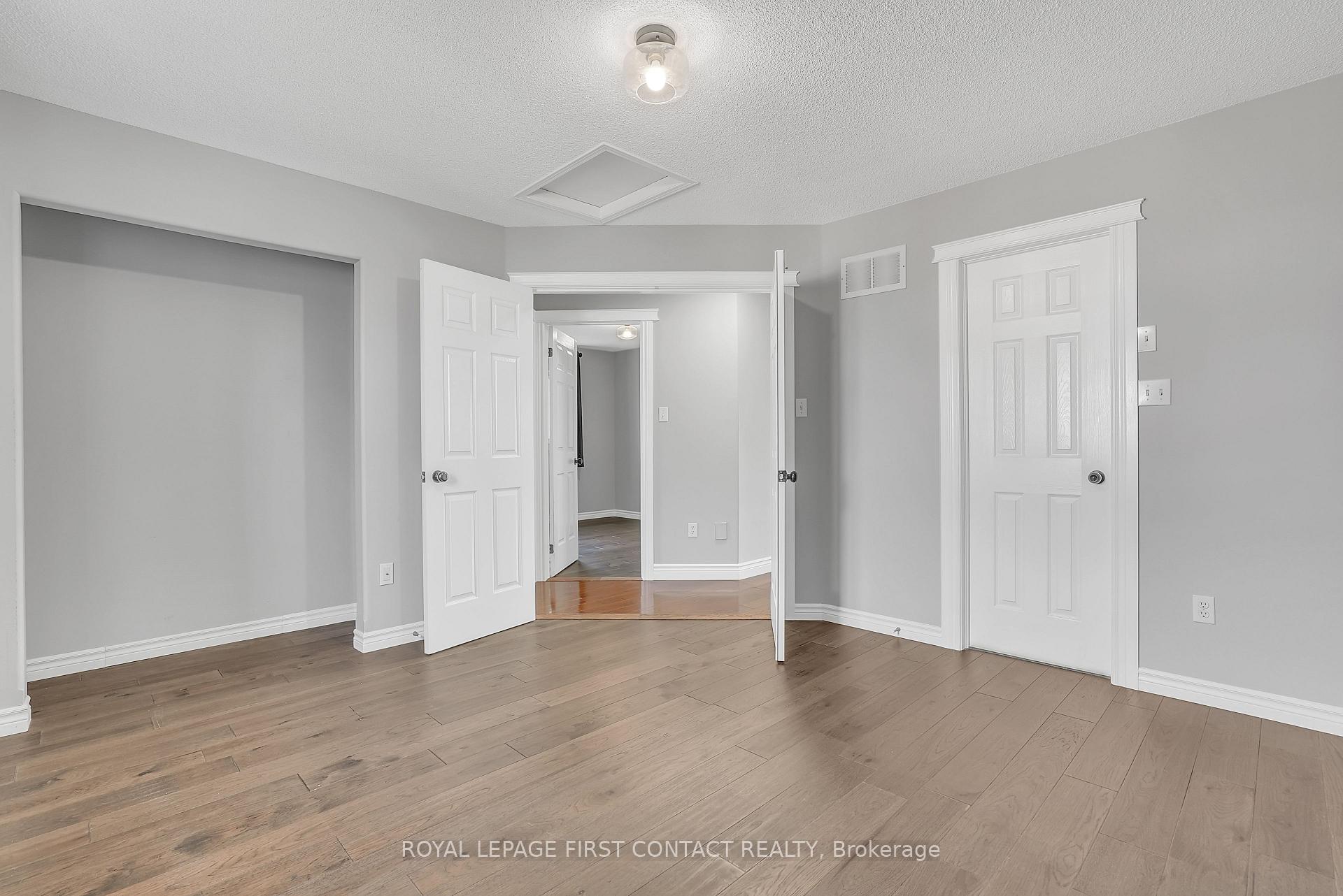 Photo 15 of Unit Upper, 81 Livingstone Street E, Barrie, East Bayfield — HOMEH