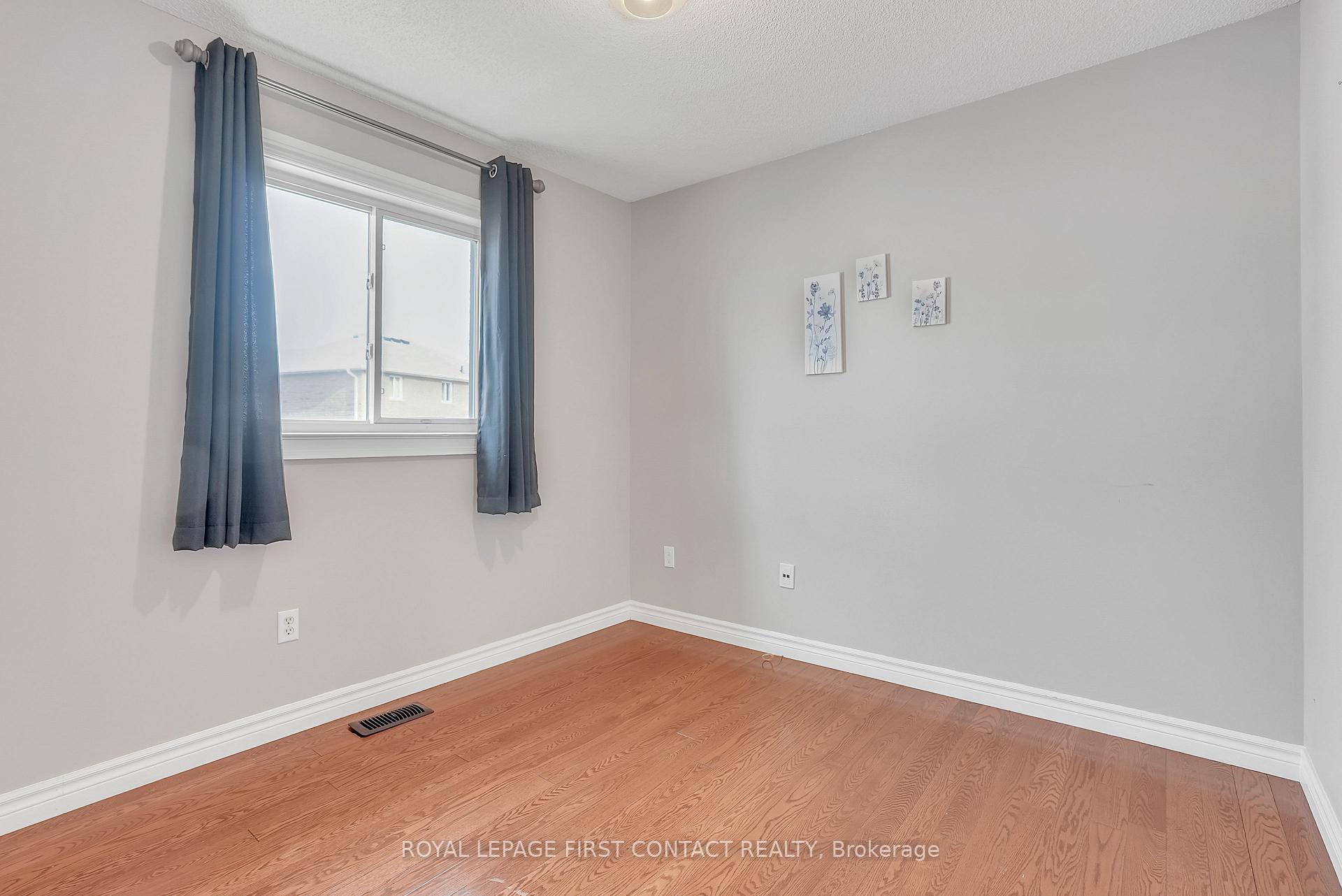 Photo 16 of Unit Upper, 81 Livingstone Street E, Barrie, East Bayfield — HOMEH