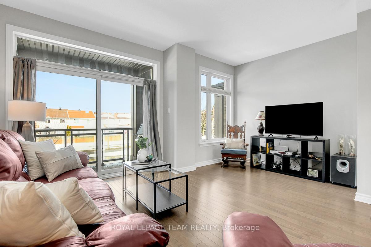 Photo 11 of 144 Wild Senna Way, Ottawa, Barrhaven - Longfields — HOMEH