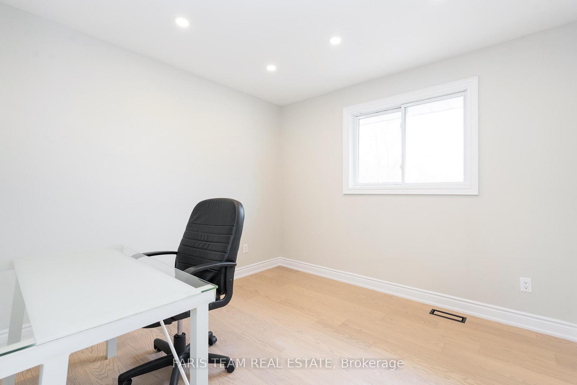 Photo 19 of 53 Varden Avenue, Barrie, Codrington — HOMEH