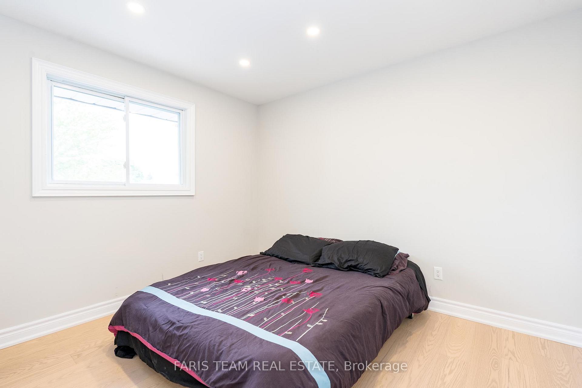 Photo 20 of 53 Varden Avenue, Barrie, Codrington — HOMEH