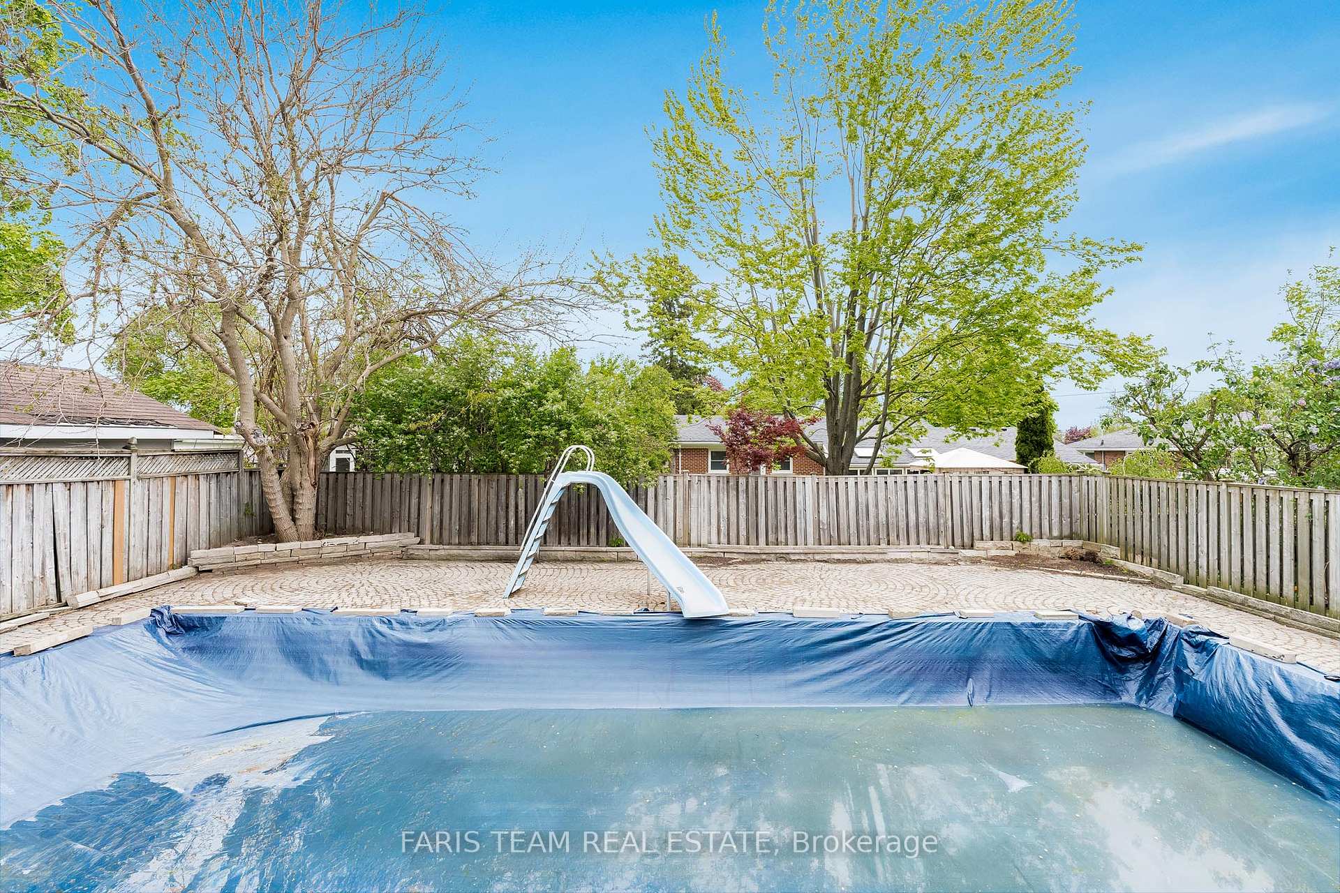 Photo 28 of 53 Varden Avenue, Barrie, Codrington — HOMEH