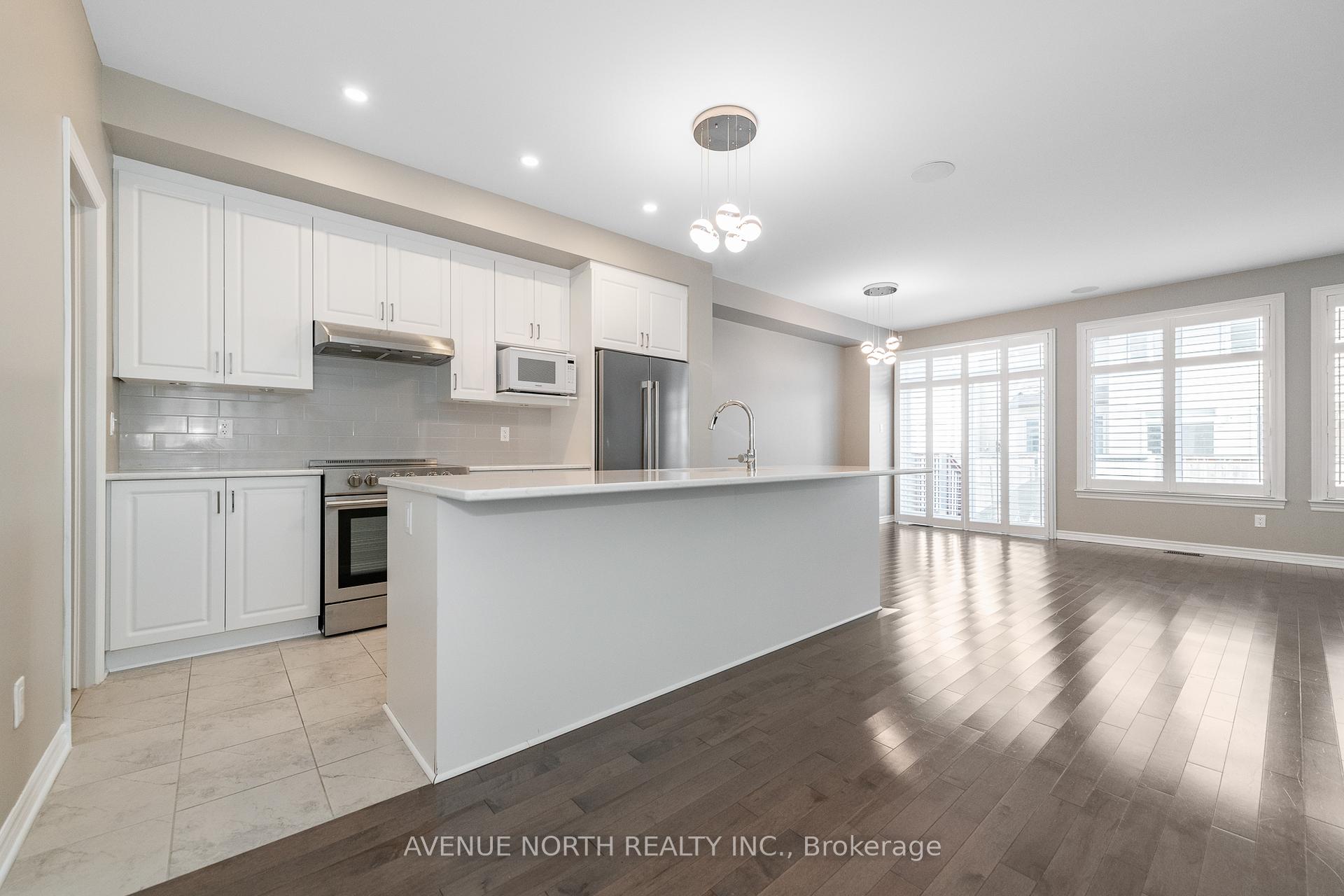 Photo 7 of 3979 Kelly Farm Drive, Ottawa, Blossom Park/Kemp Park/Findlay Creek — HOMEH