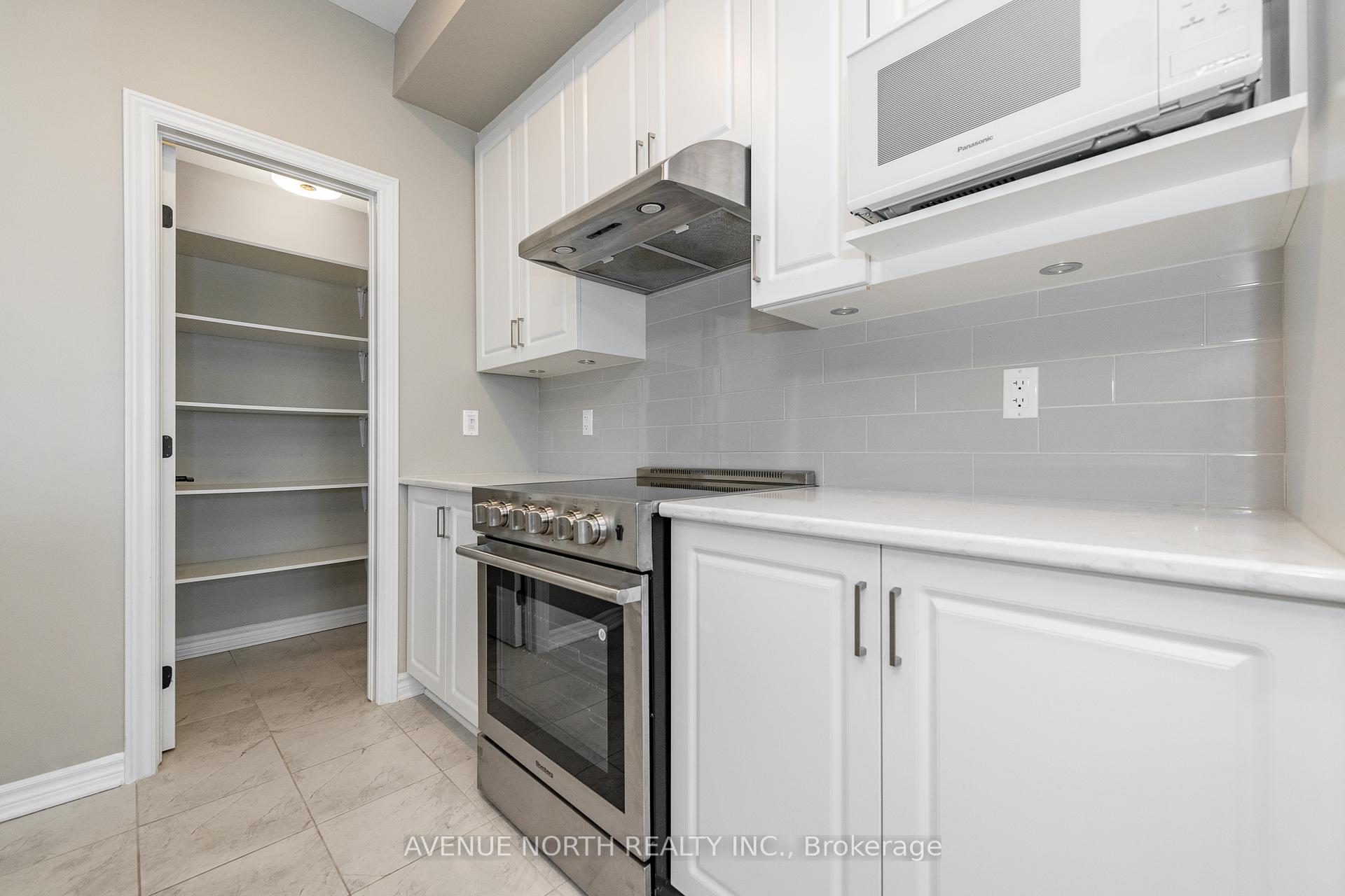 Photo 11 of 3979 Kelly Farm Drive, Ottawa, Blossom Park/Kemp Park/Findlay Creek — HOMEH