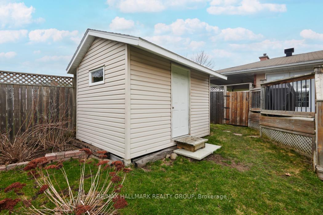 Photo 33 of 8 Orr Street, Ottawa, Barrhaven - Pheasant Run — HOMEH