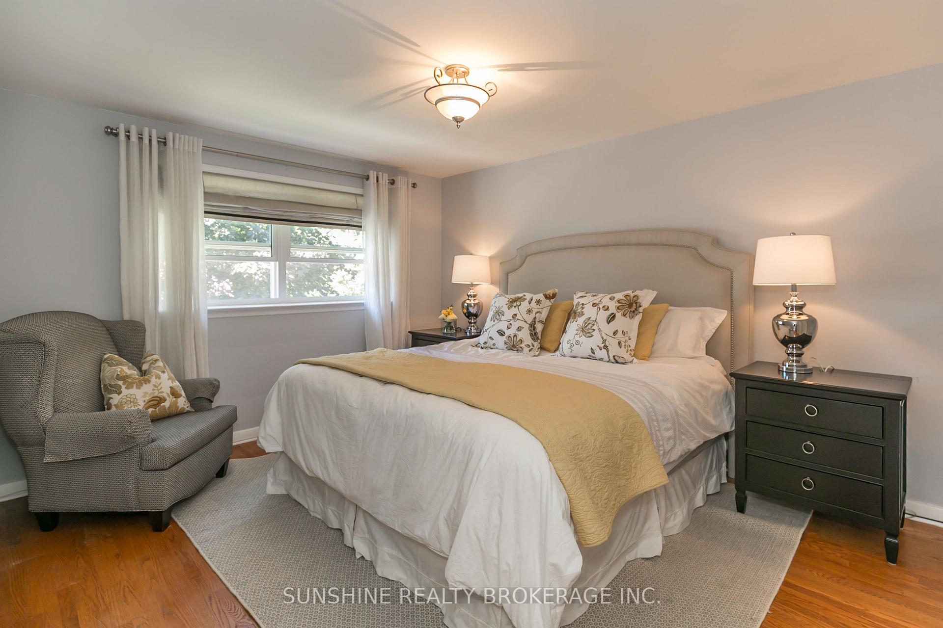 Photo 11 of 6 Laurentide Avenue, Aurora, Aurora Heights — HOMEH