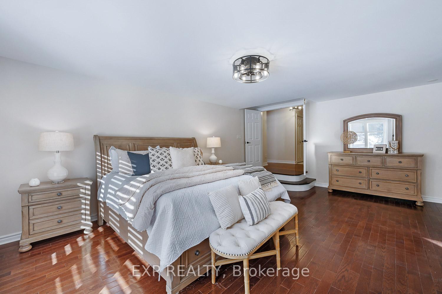 Photo 18 of 15 Hockaday Court, Clarington, Rural Clarington — HOMEH