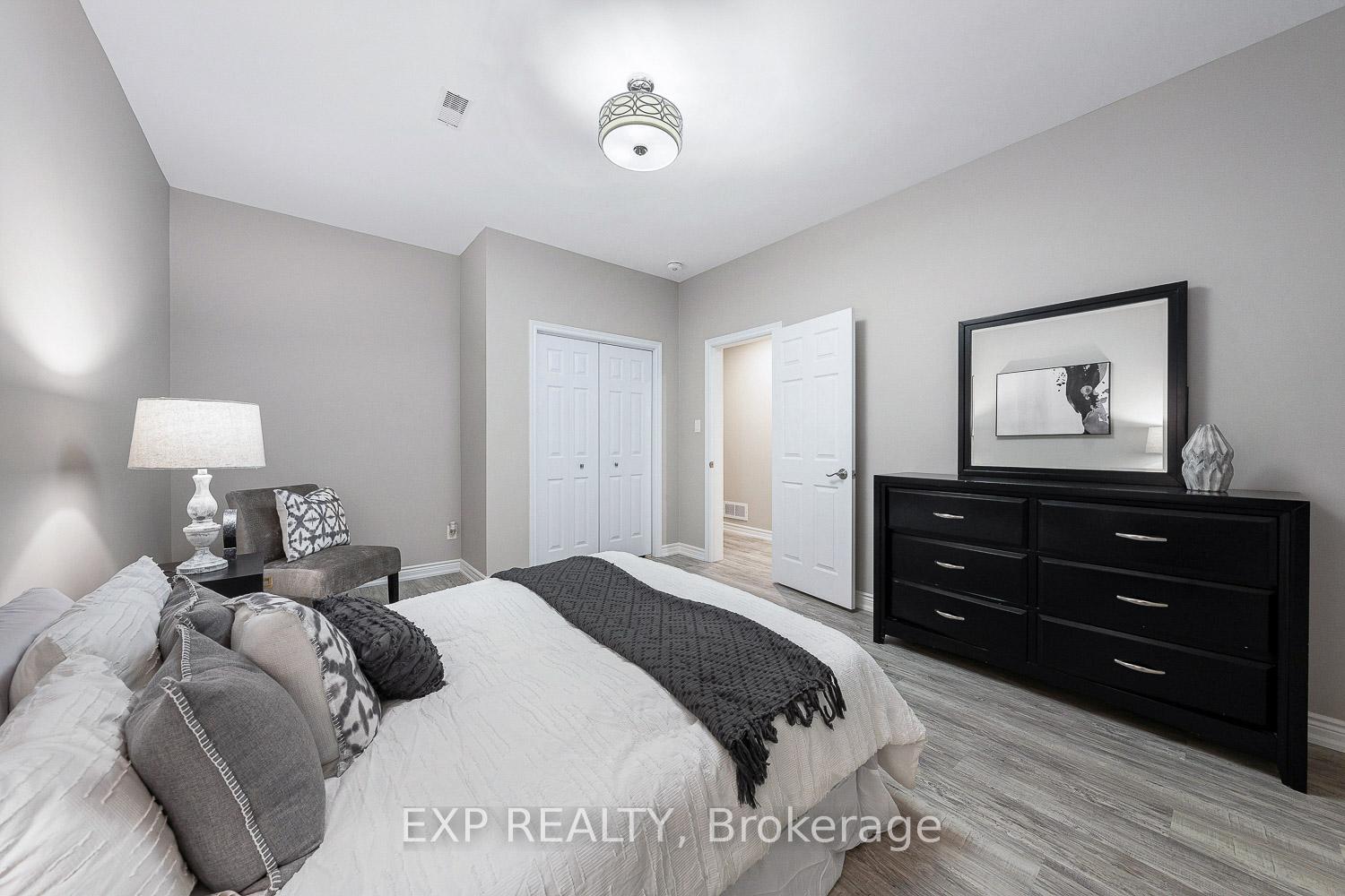 Photo 34 of 15 Hockaday Court, Clarington, Rural Clarington — HOMEH