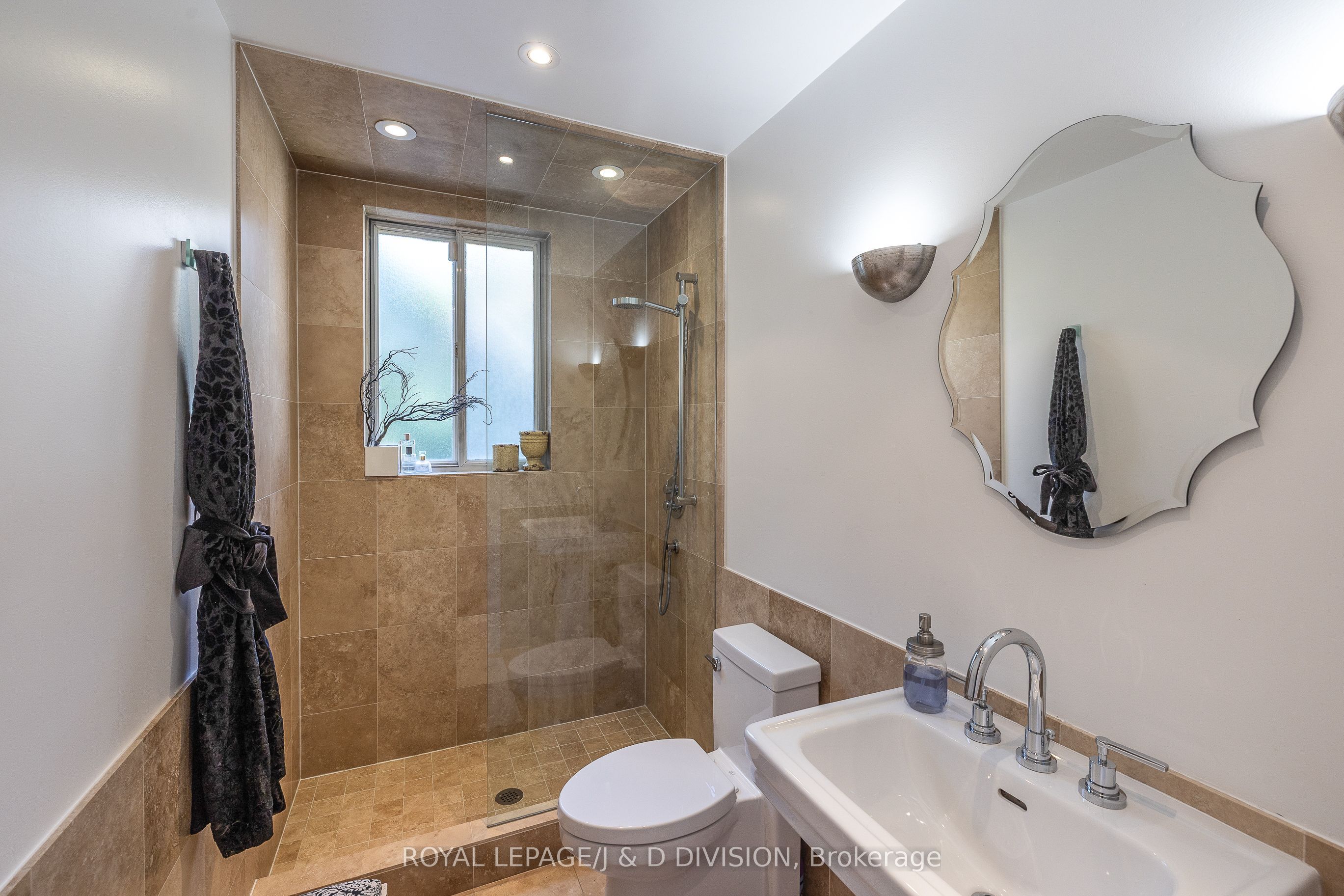 Photo 57 of 1392 Avenue Road, Toronto, Lawrence Park South — HOMEH