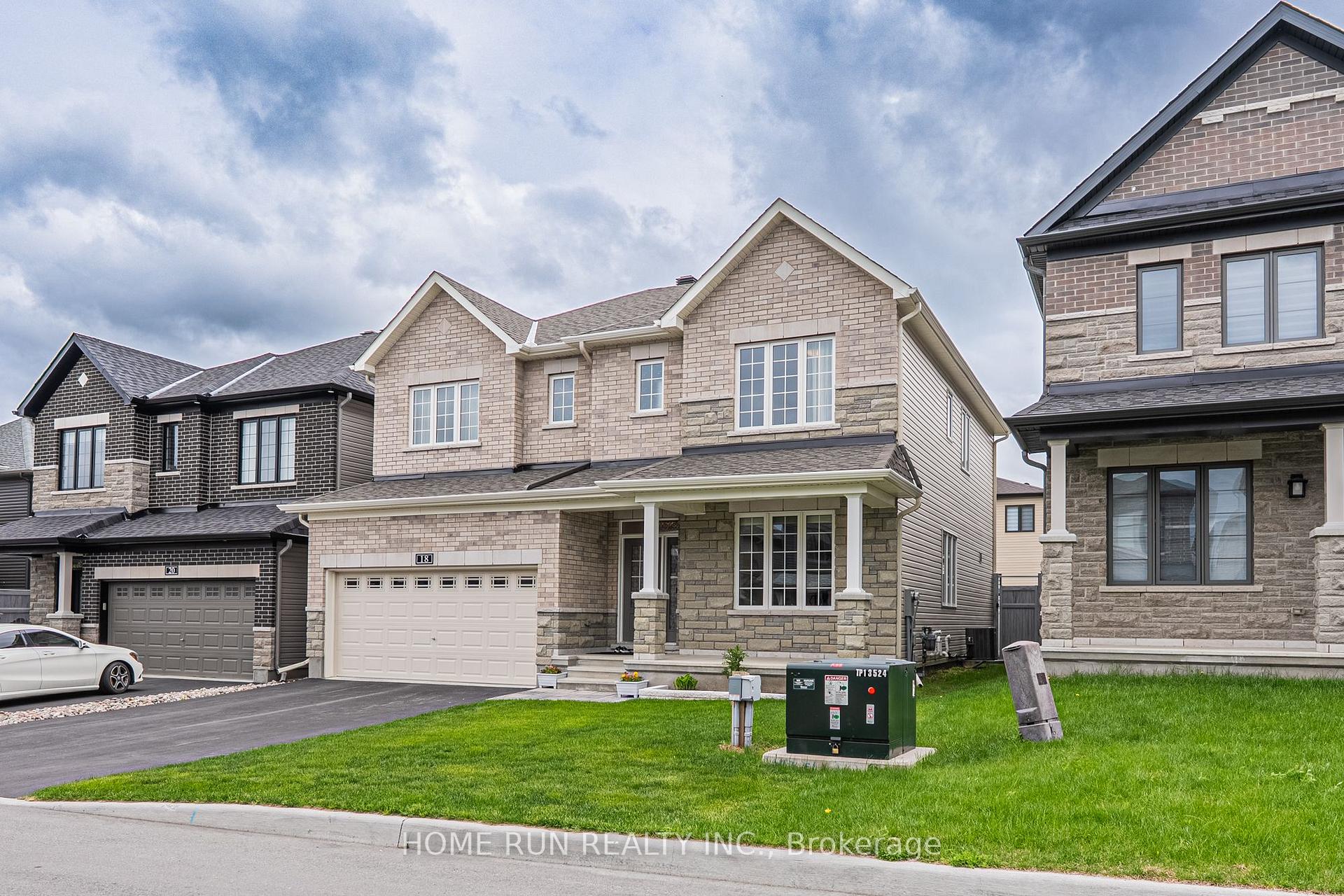 Photo 6 of 18 Fossa Terrace, Ottawa, Barrhaven - Half Moon Bay — HOMEH