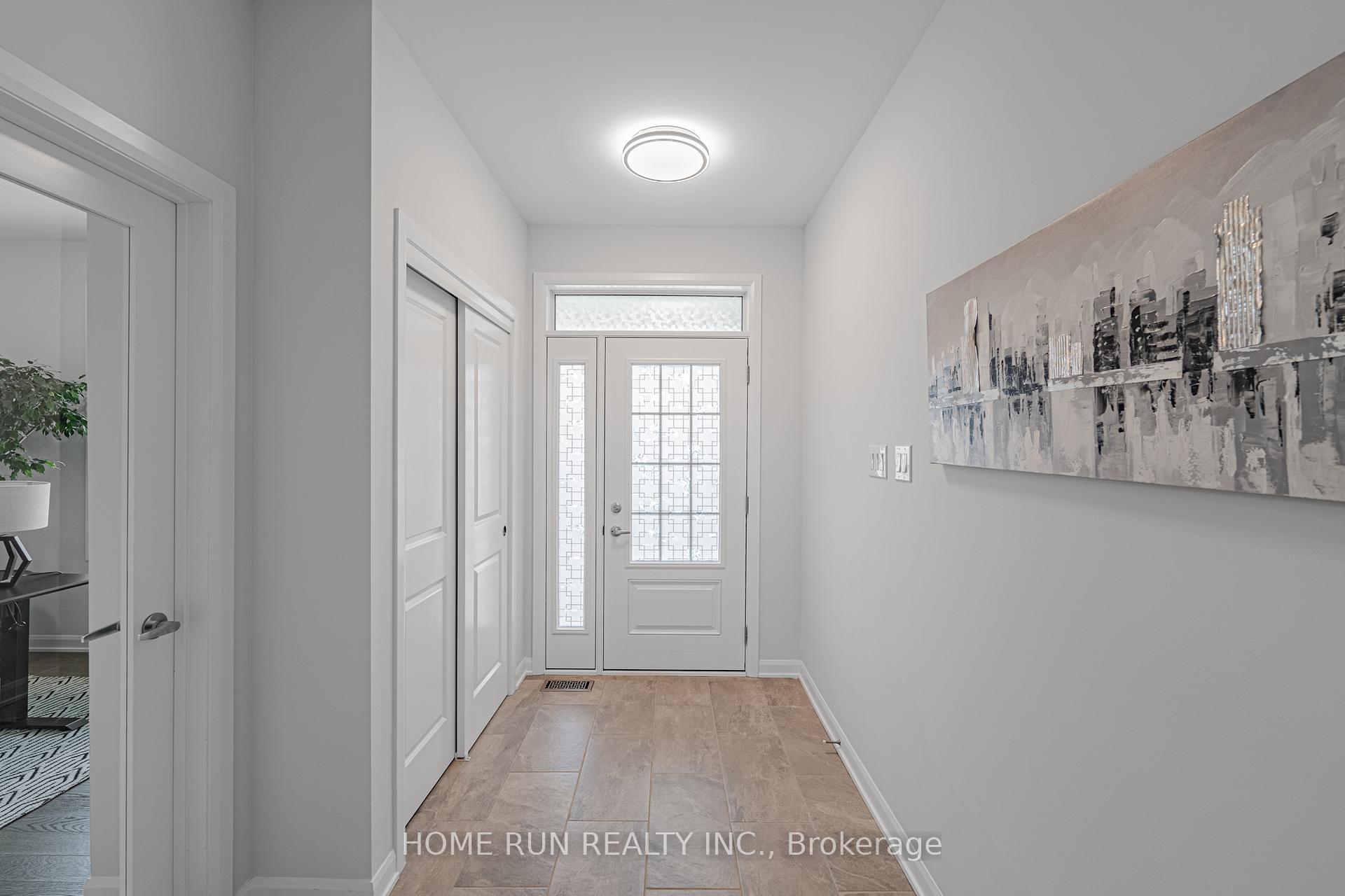 Photo 4 of 18 Fossa Terrace, Ottawa, Barrhaven - Half Moon Bay — HOMEH