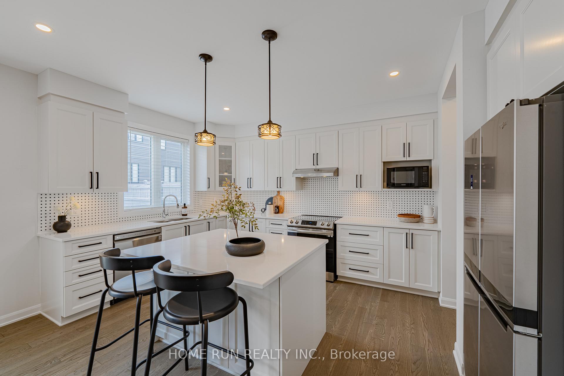 Photo 12 of 18 Fossa Terrace, Ottawa, Barrhaven - Half Moon Bay — HOMEH