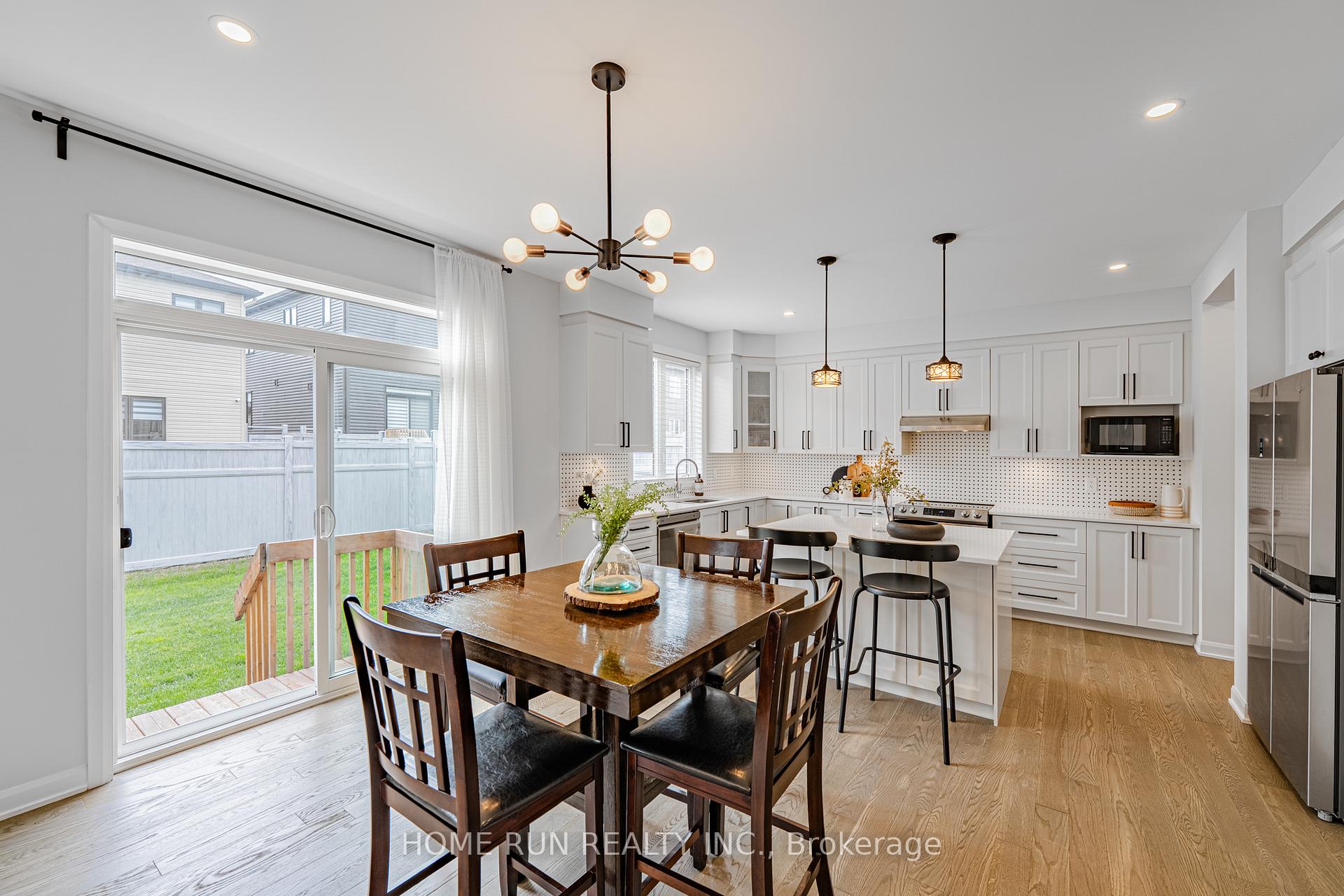 Photo 13 of 18 Fossa Terrace, Ottawa, Barrhaven - Half Moon Bay — HOMEH