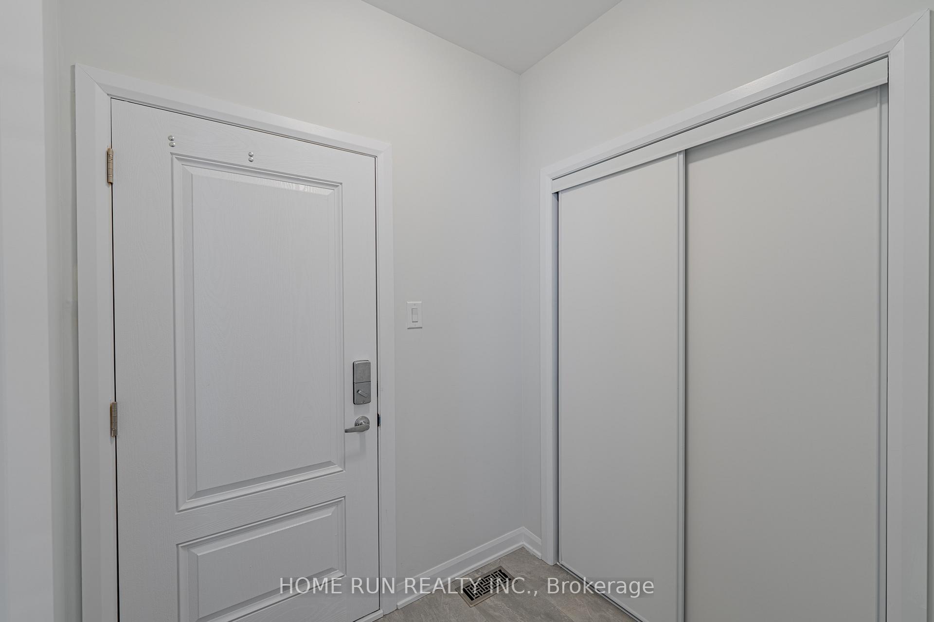 Photo 19 of 18 Fossa Terrace, Ottawa, Barrhaven - Half Moon Bay — HOMEH