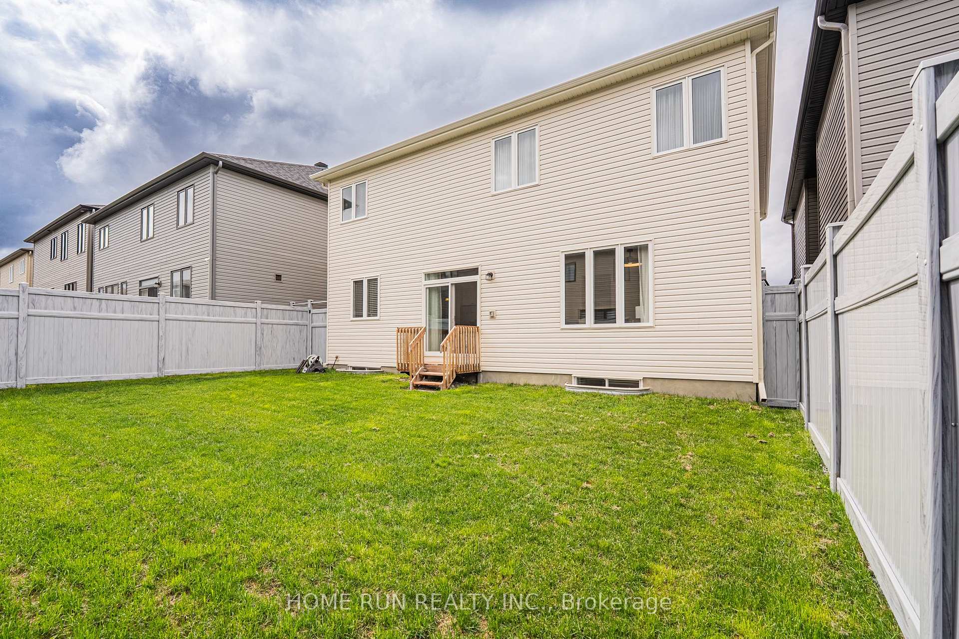 Photo 48 of 18 Fossa Terrace, Ottawa, Barrhaven - Half Moon Bay — HOMEH