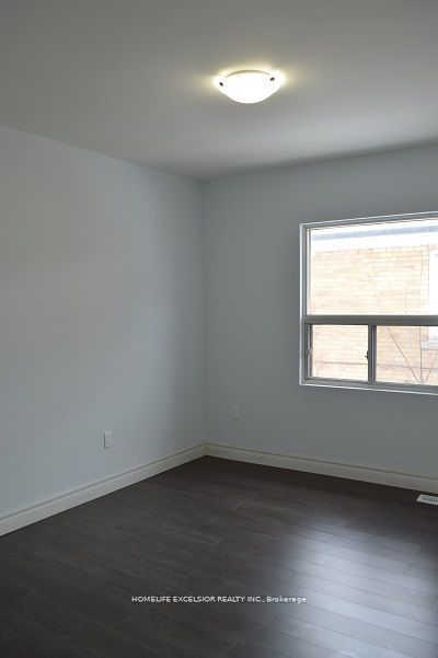 Photo 14 of Unit Main upper, 3 Strode Drive, Scarborough, Eglinton East — HOMEH