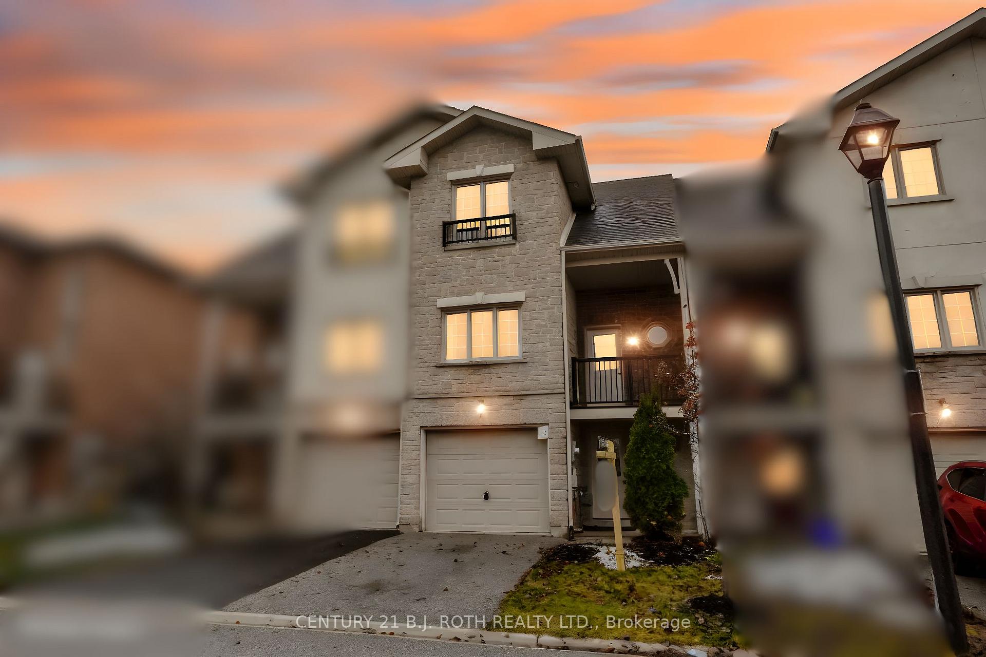 Photo 1 of Unit Unit 11, 175 Stanley Street, Barrie, East Bayfield — HOMEH