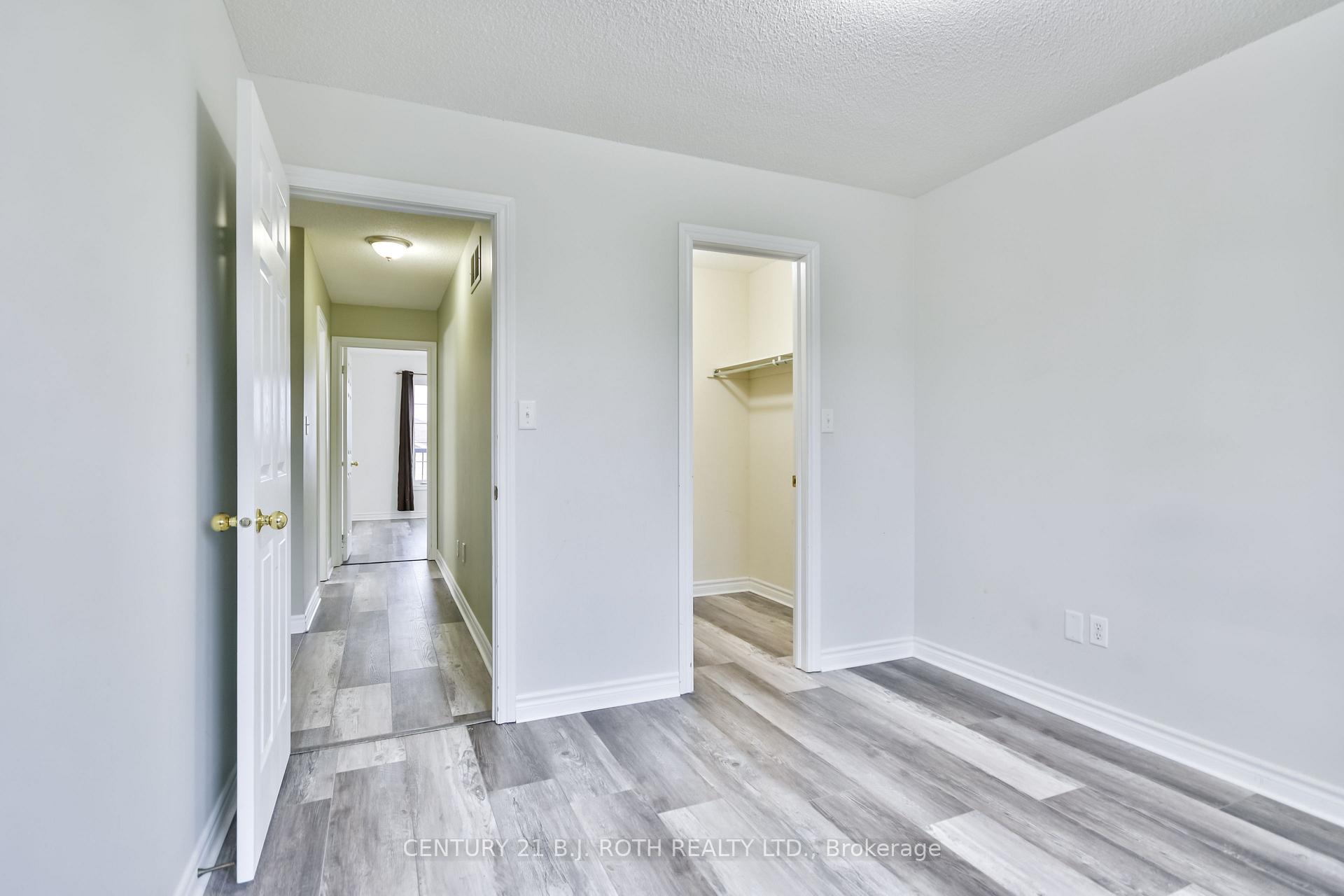 Photo 11 of Unit Unit 11, 175 Stanley Street, Barrie, East Bayfield — HOMEH
