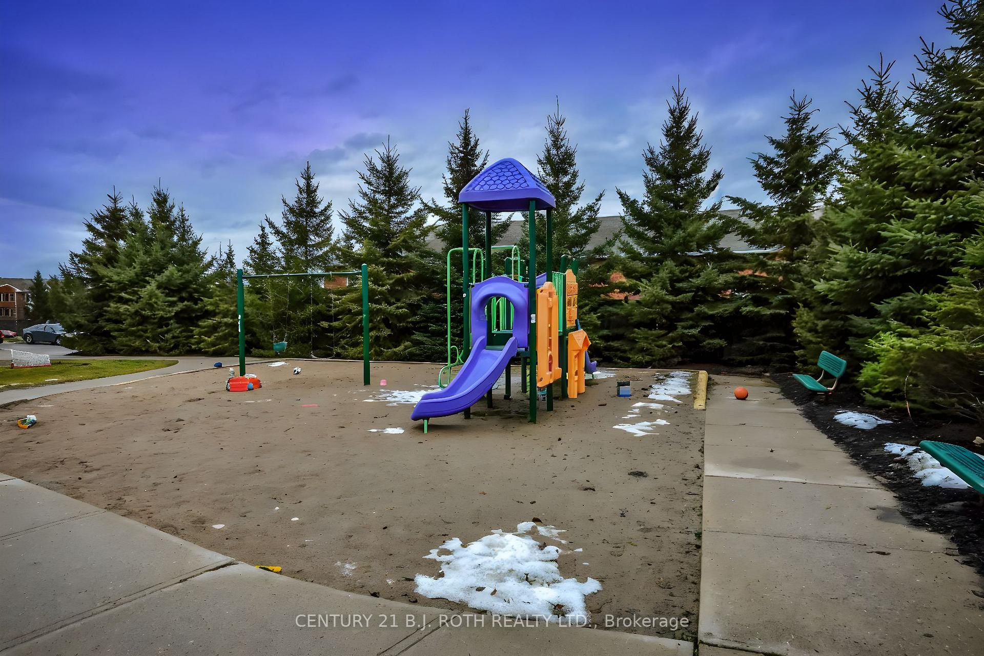 Photo 22 of Unit Unit 11, 175 Stanley Street, Barrie, East Bayfield — HOMEH