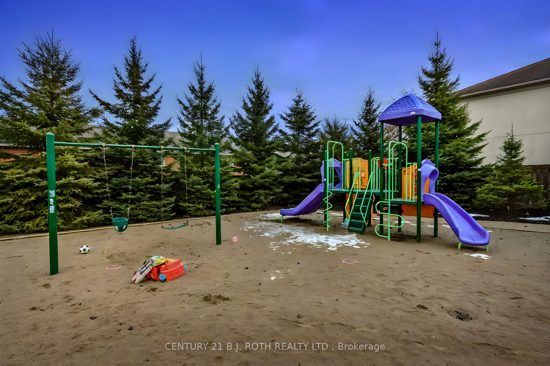 Photo 23 of Unit Unit 11, 175 Stanley Street, Barrie, East Bayfield — HOMEH