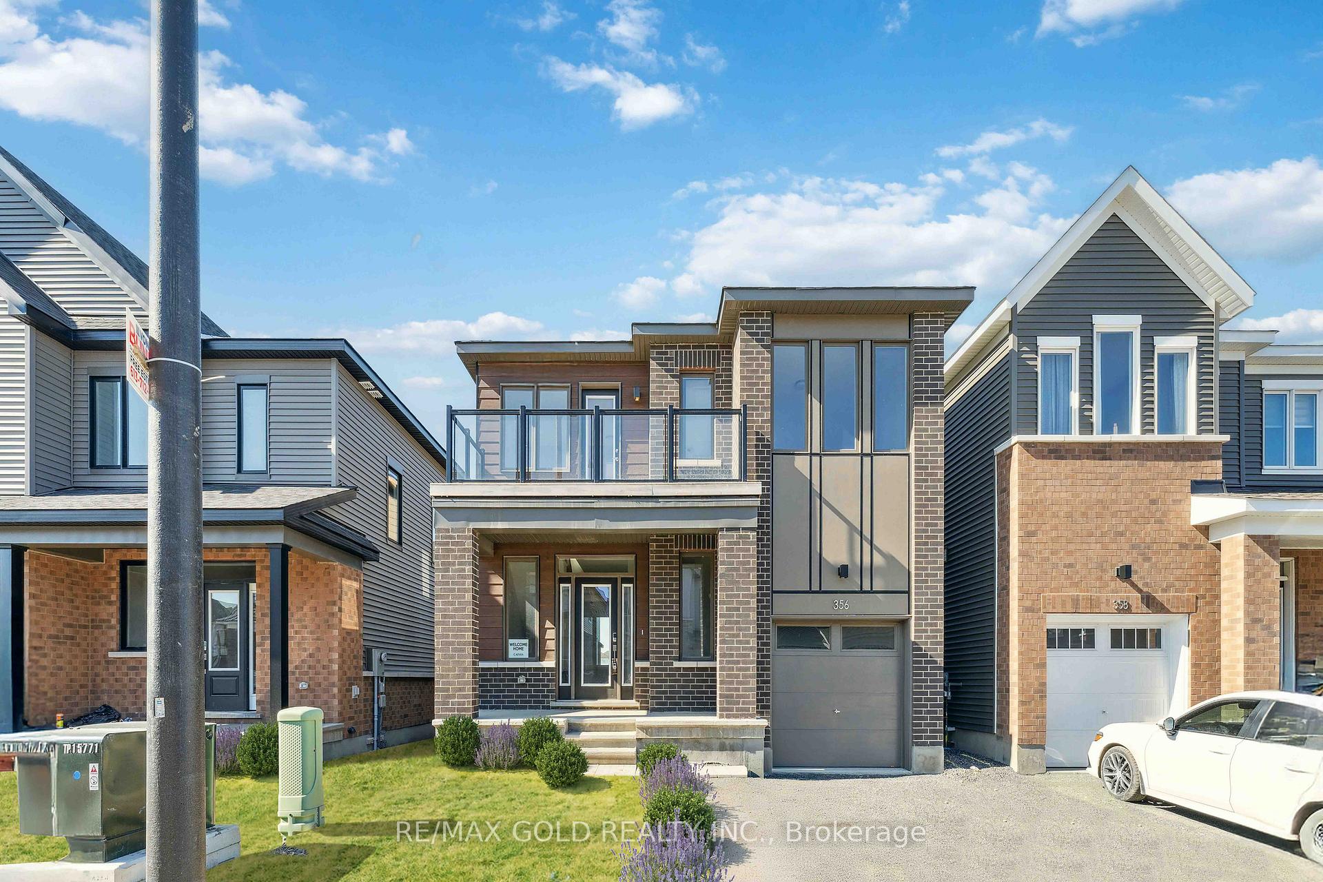 Front of 356 Peninsula Road